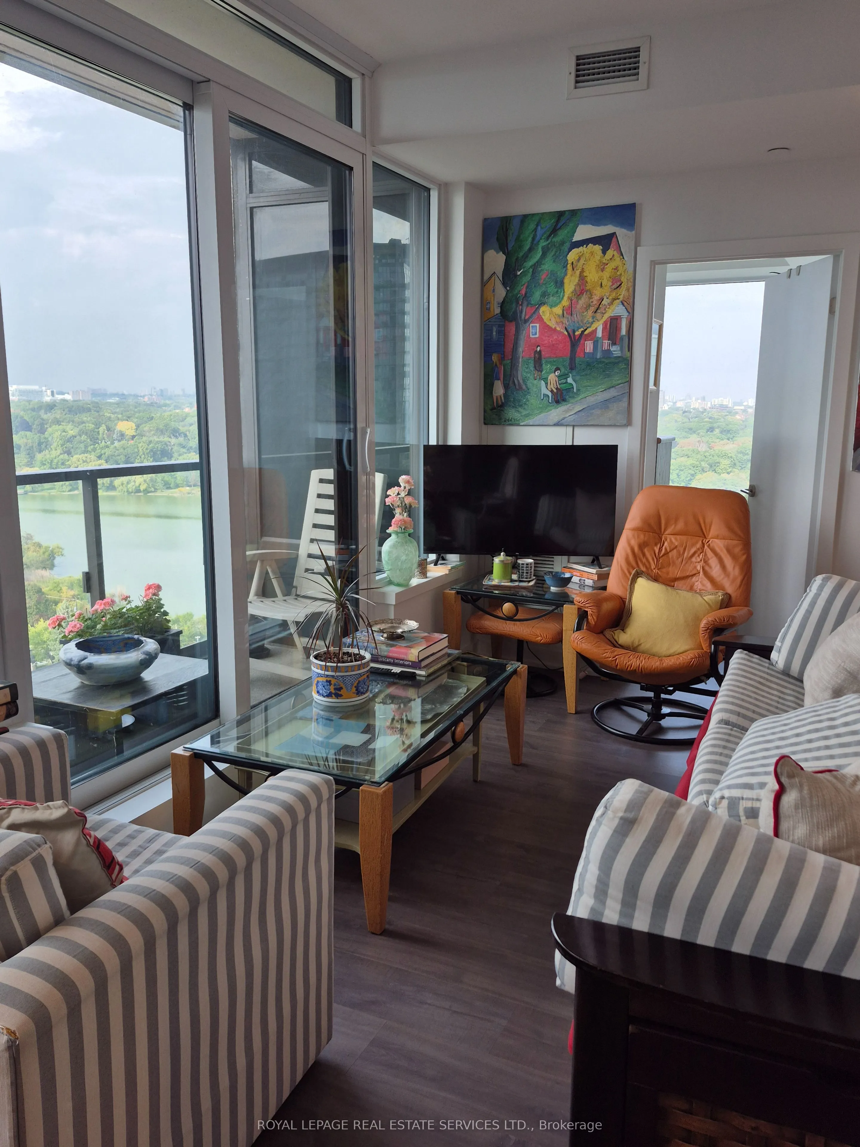 1926 Lake Shore Boulevard W, #2302