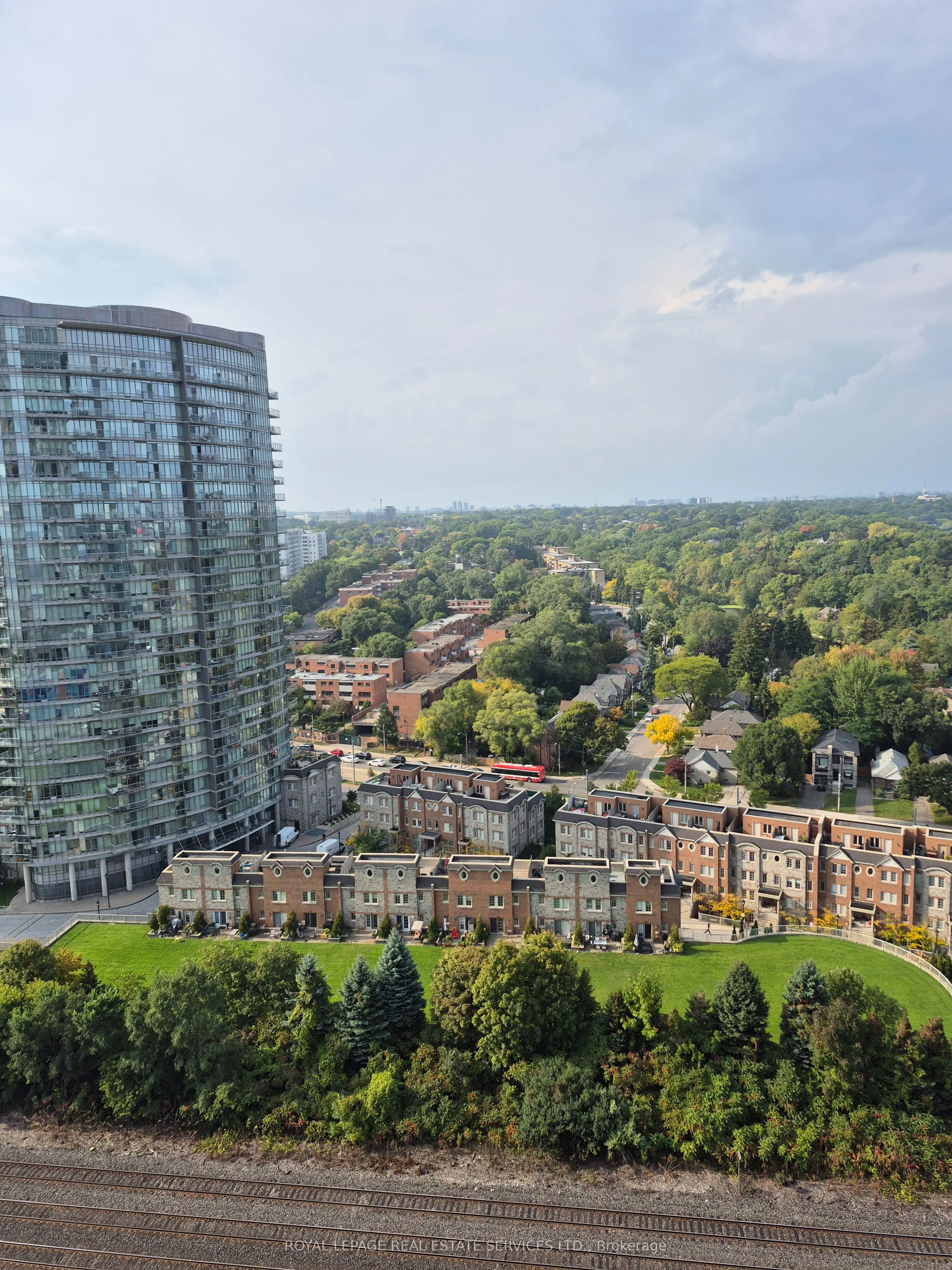 1926 Lake Shore Boulevard W, #2302