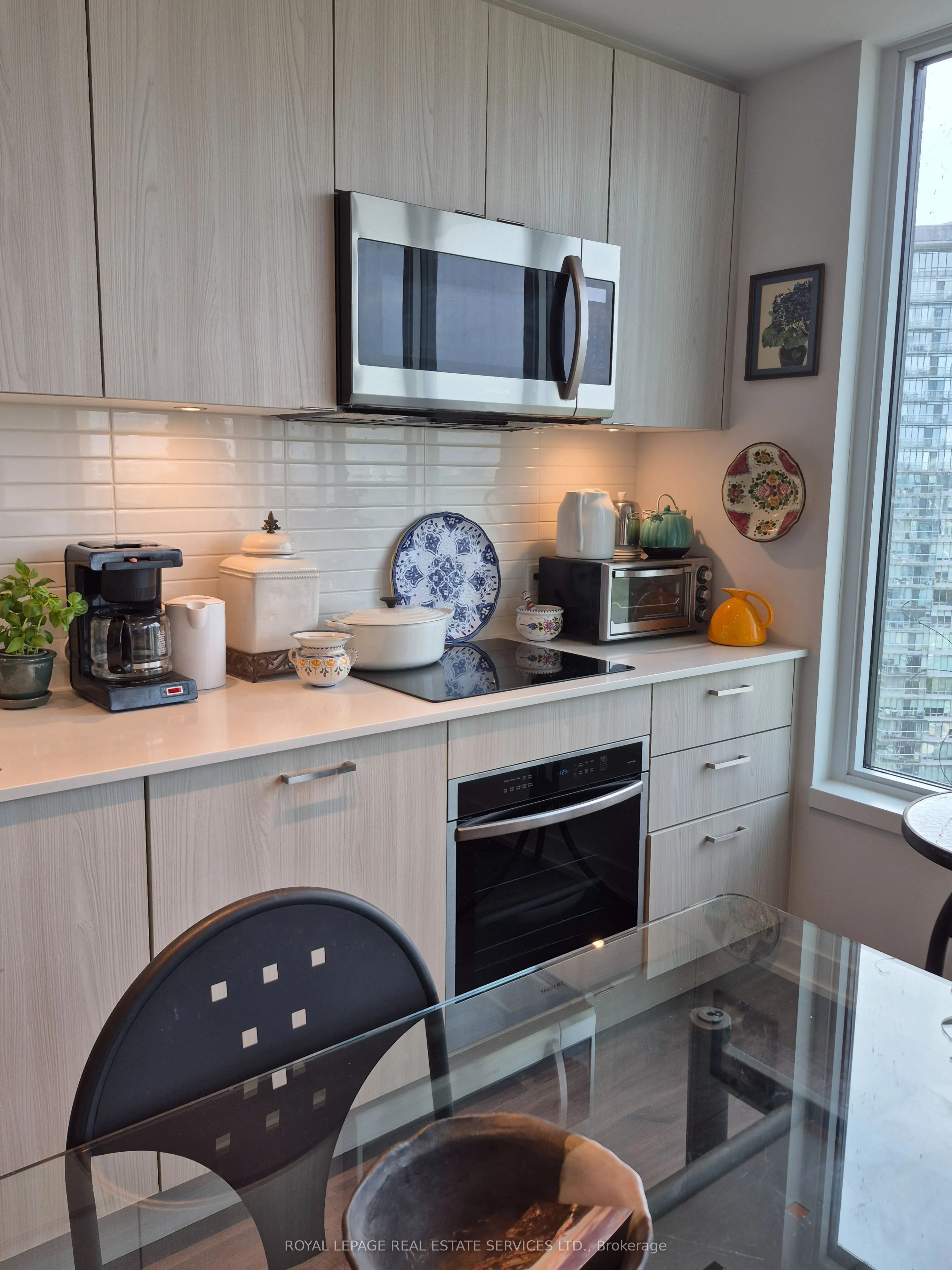 1926 Lake Shore Boulevard W, #2302