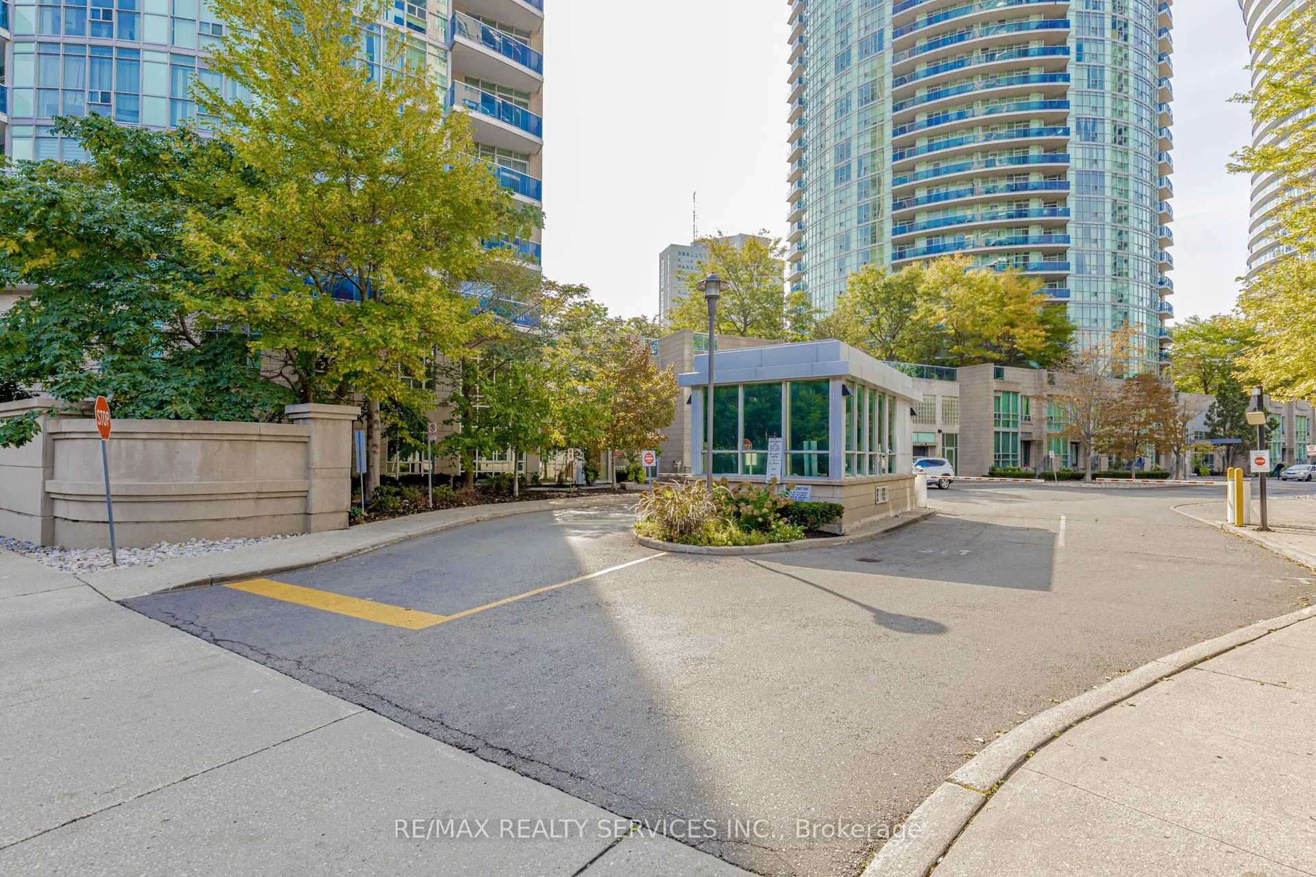 90 Absolute Avenue, #1203