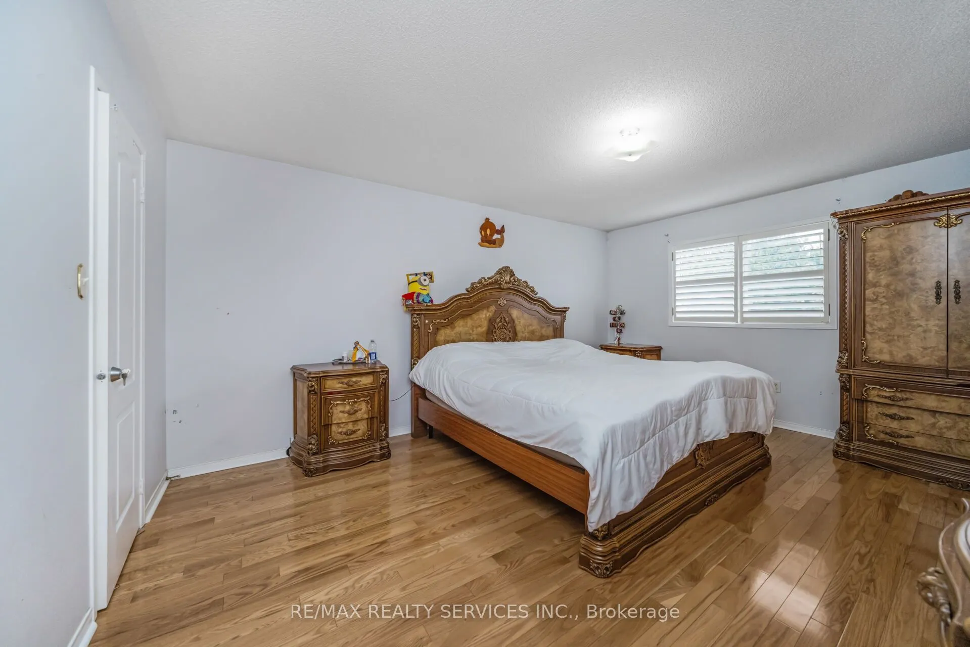 12 Roadmaster Lane