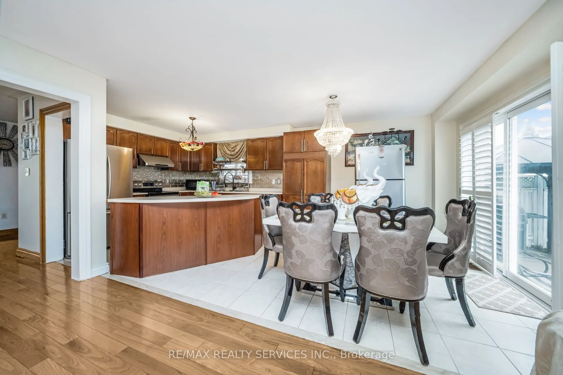12 Roadmaster Lane