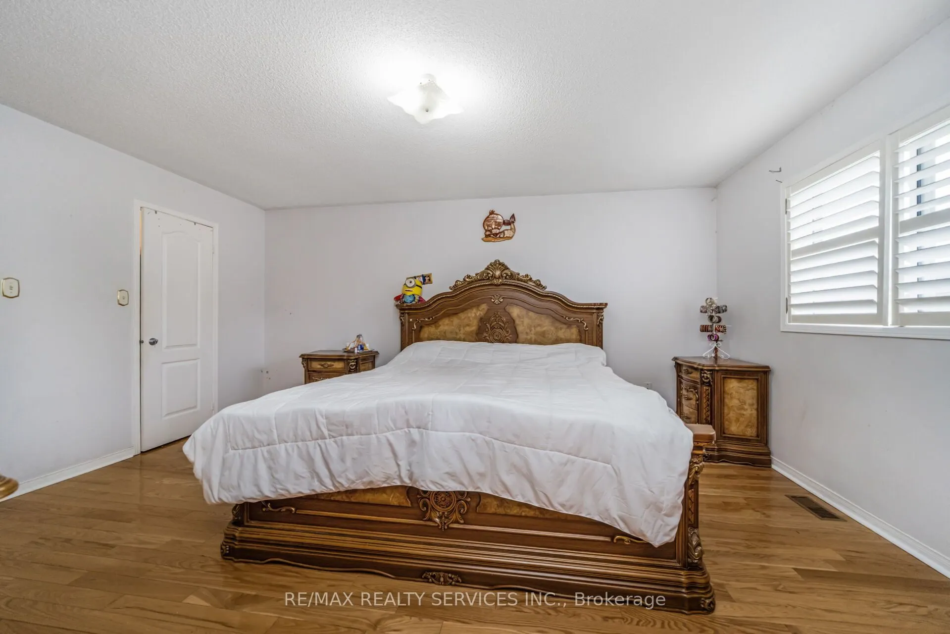 12 Roadmaster Lane