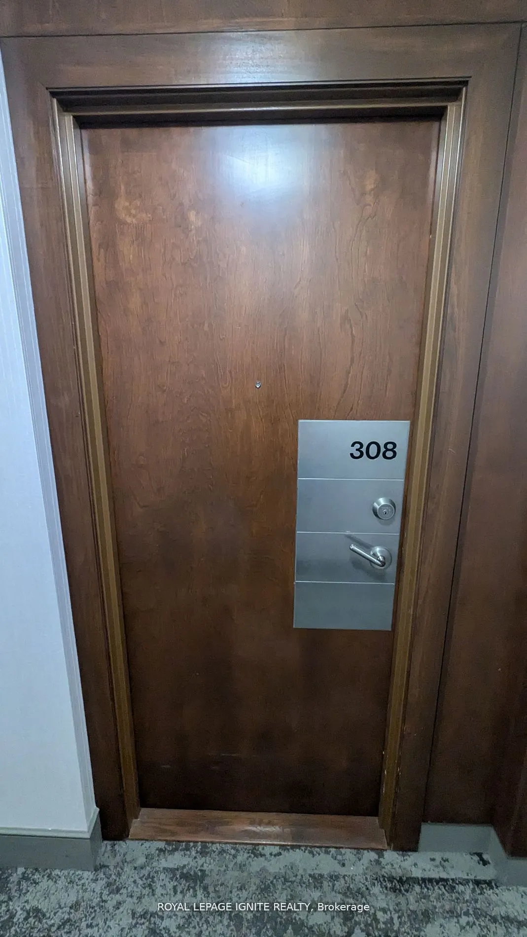 310 Burnhamthorpe Road W, #308