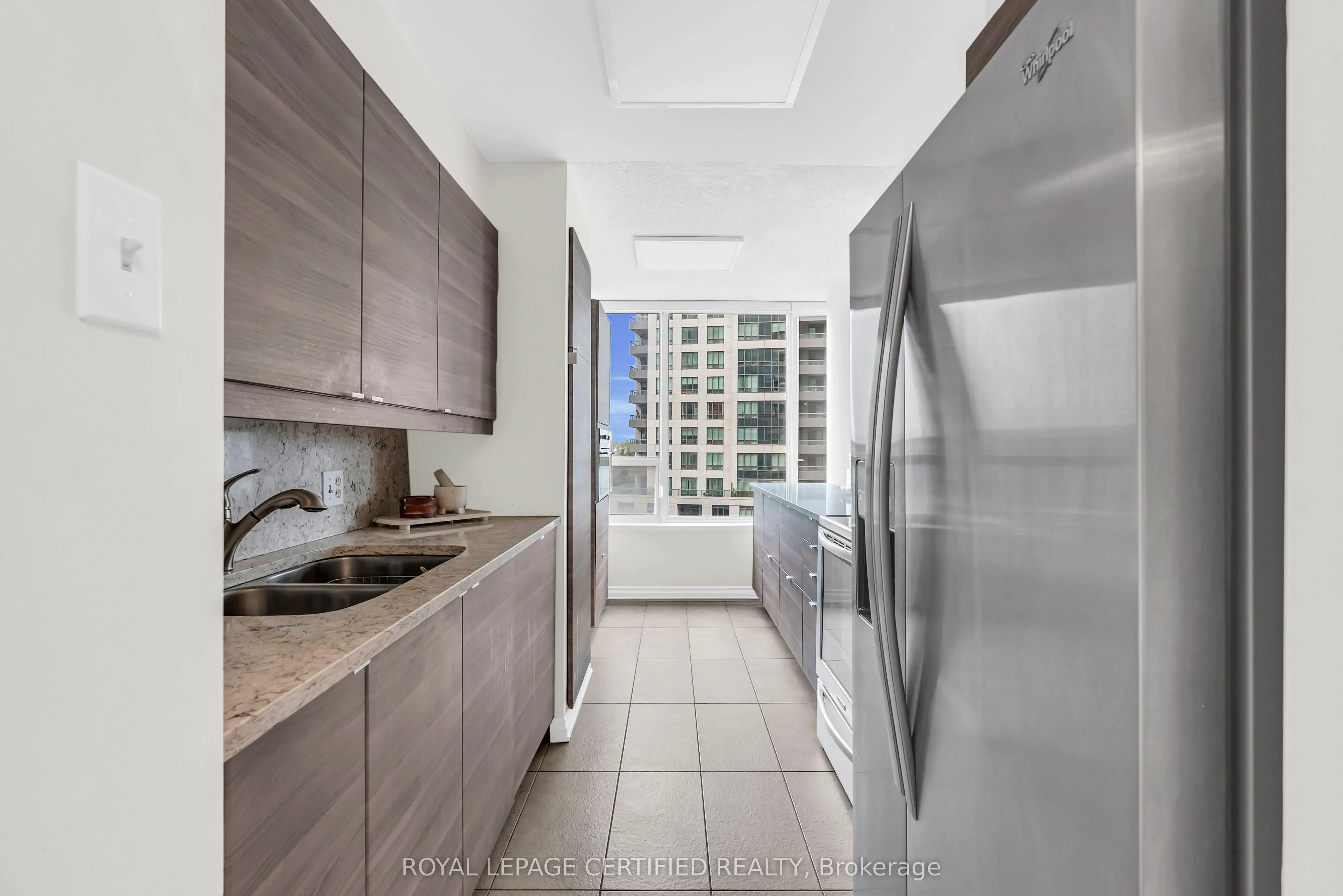 350 Rathburn Road W, #608