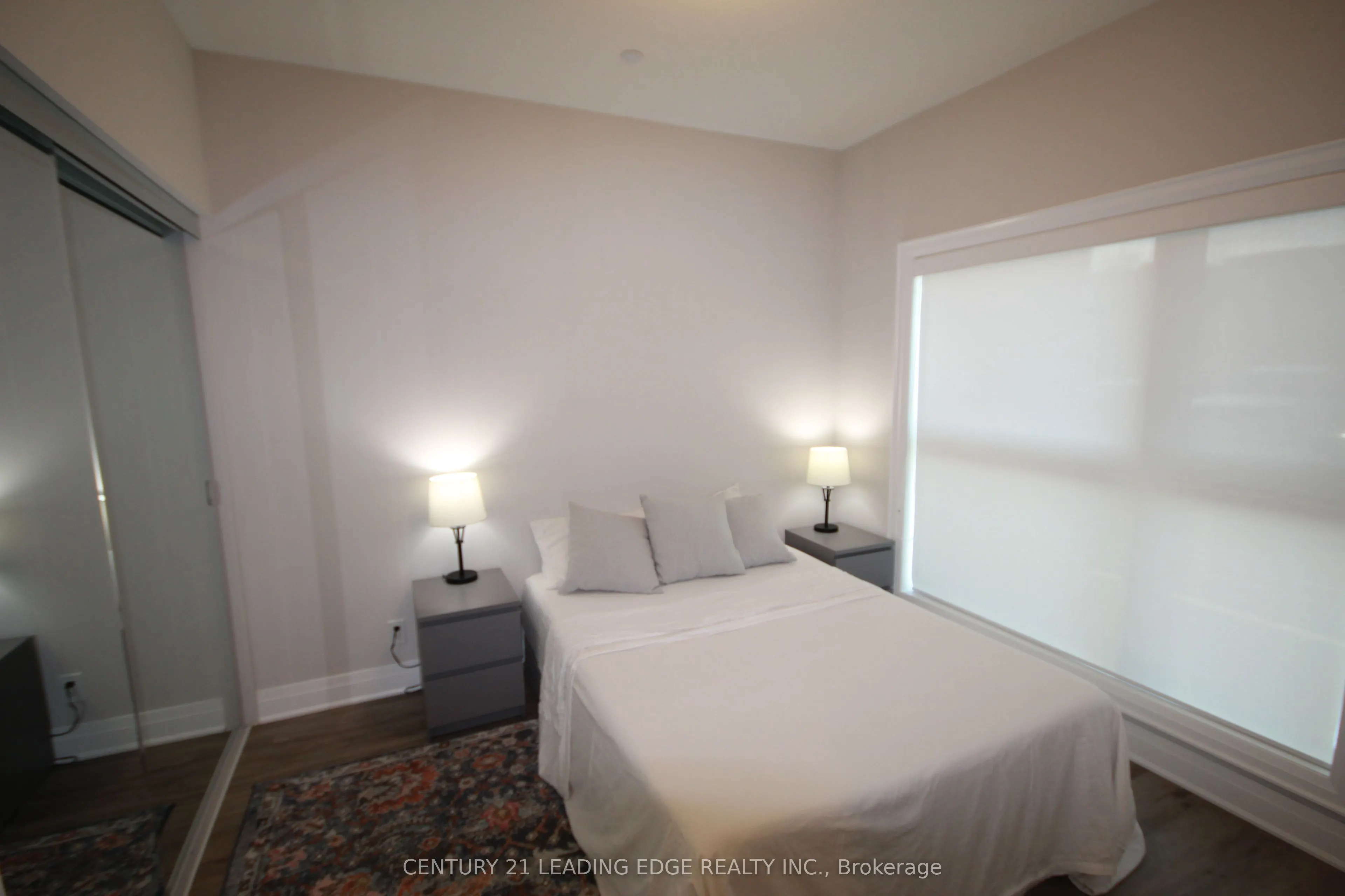 128 GROVEWOOD Common, #8