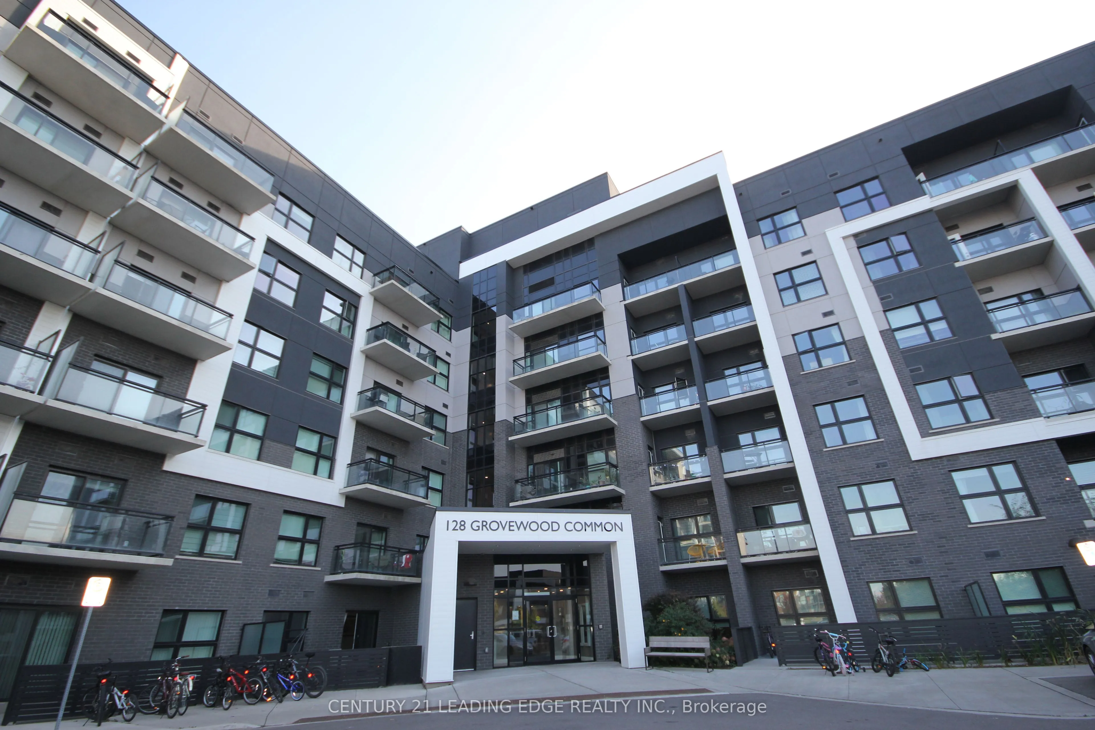 128 GROVEWOOD Common, #8
