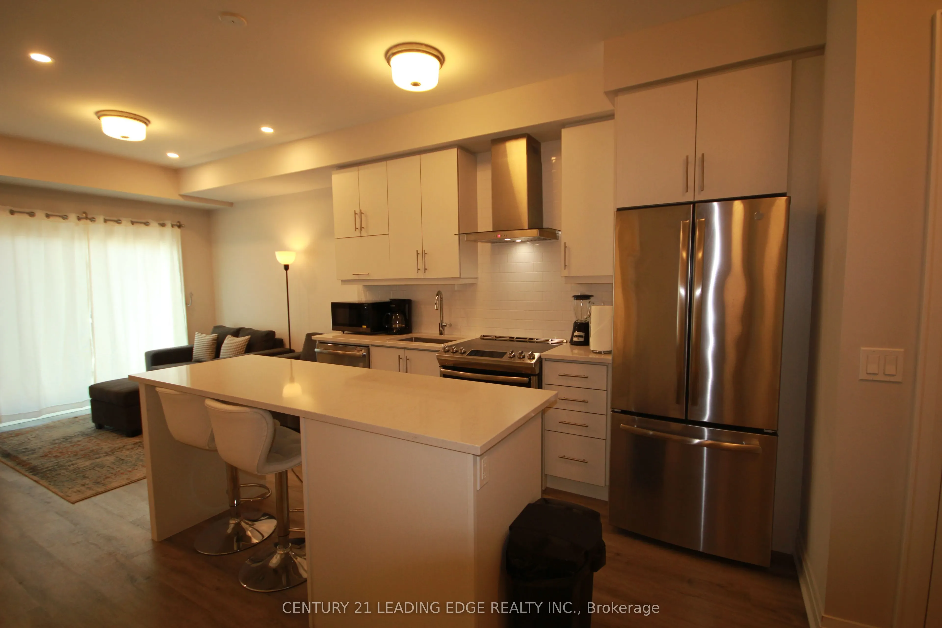 128 GROVEWOOD Common, #8