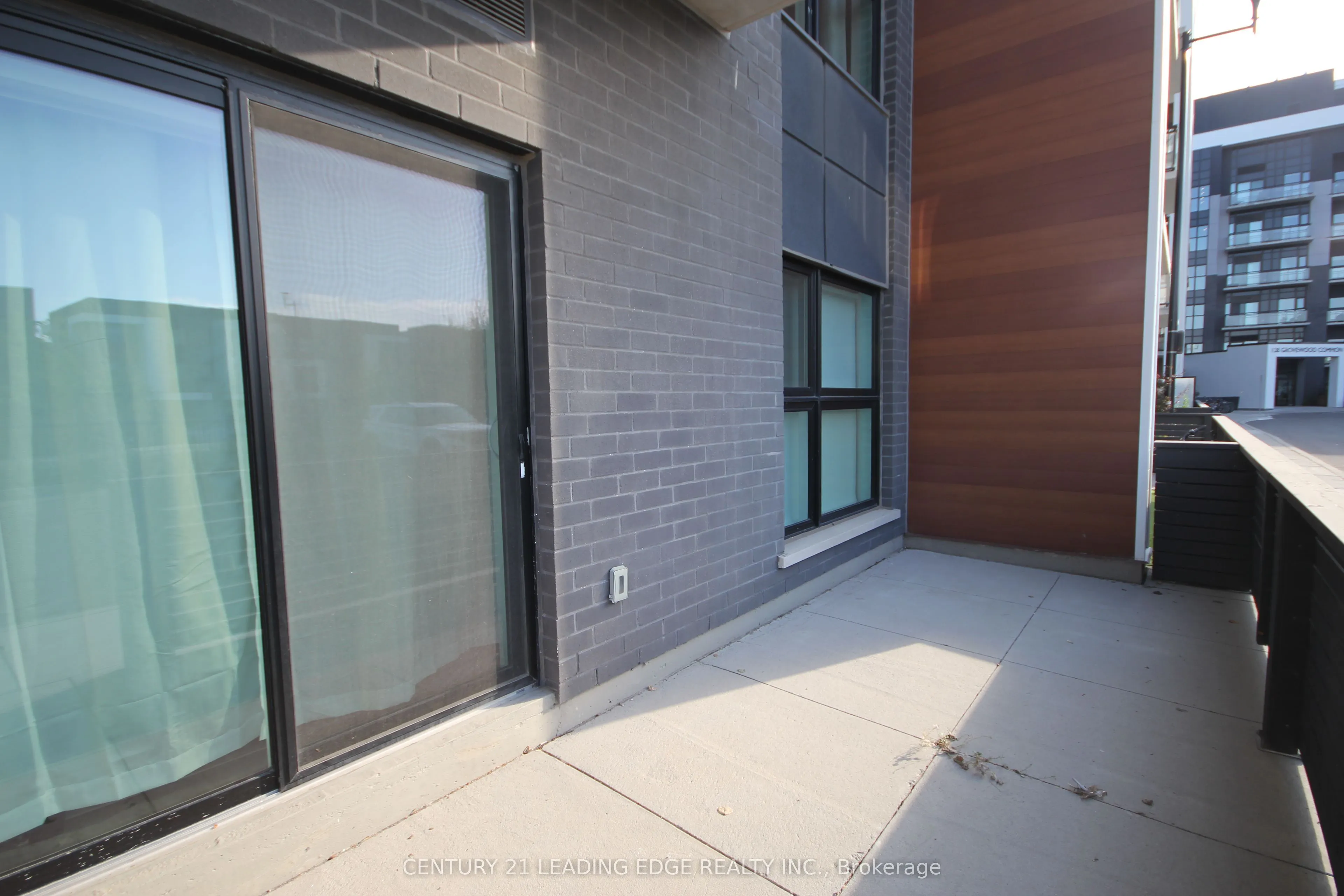 128 GROVEWOOD Common, #8