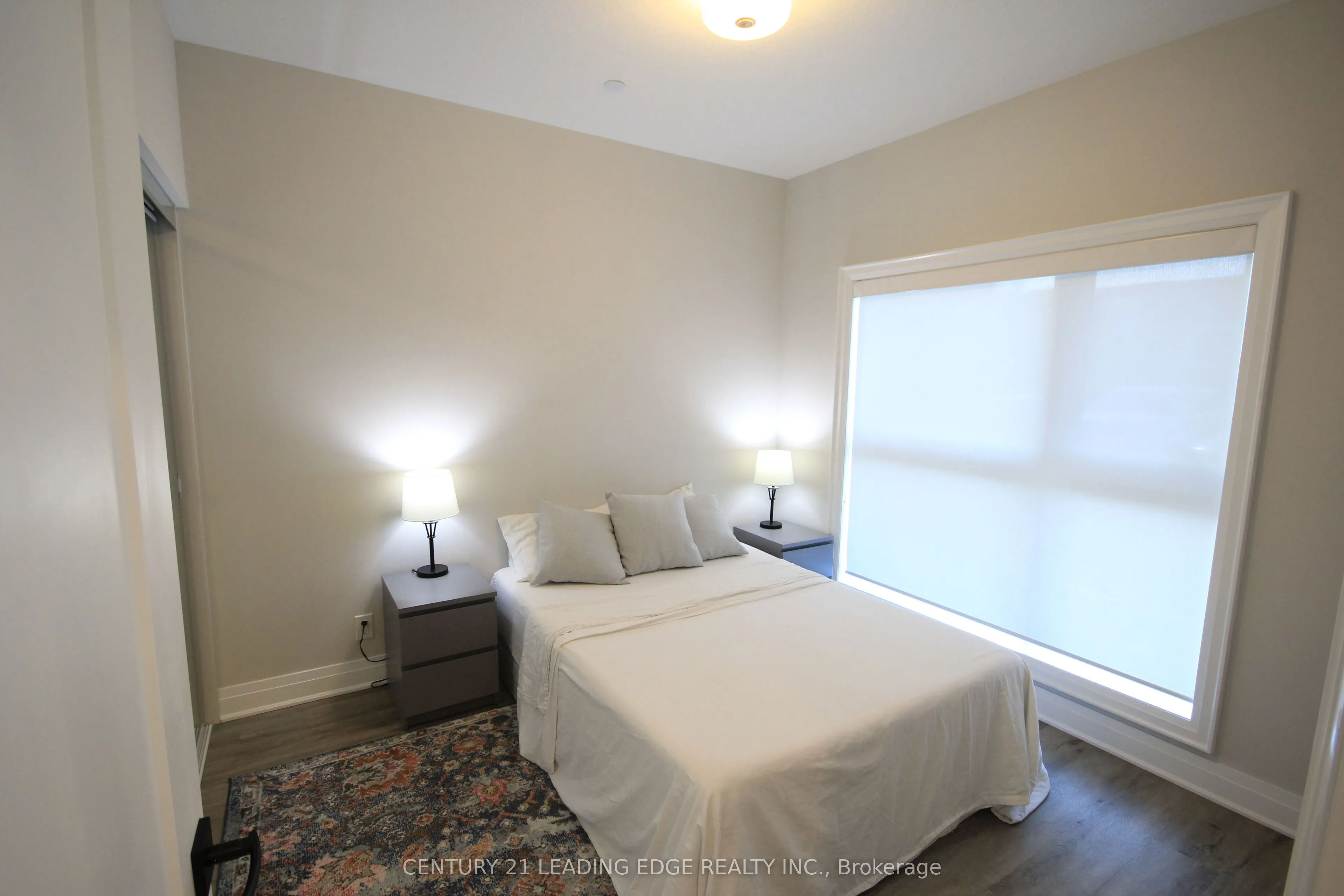 128 GROVEWOOD Common, #8