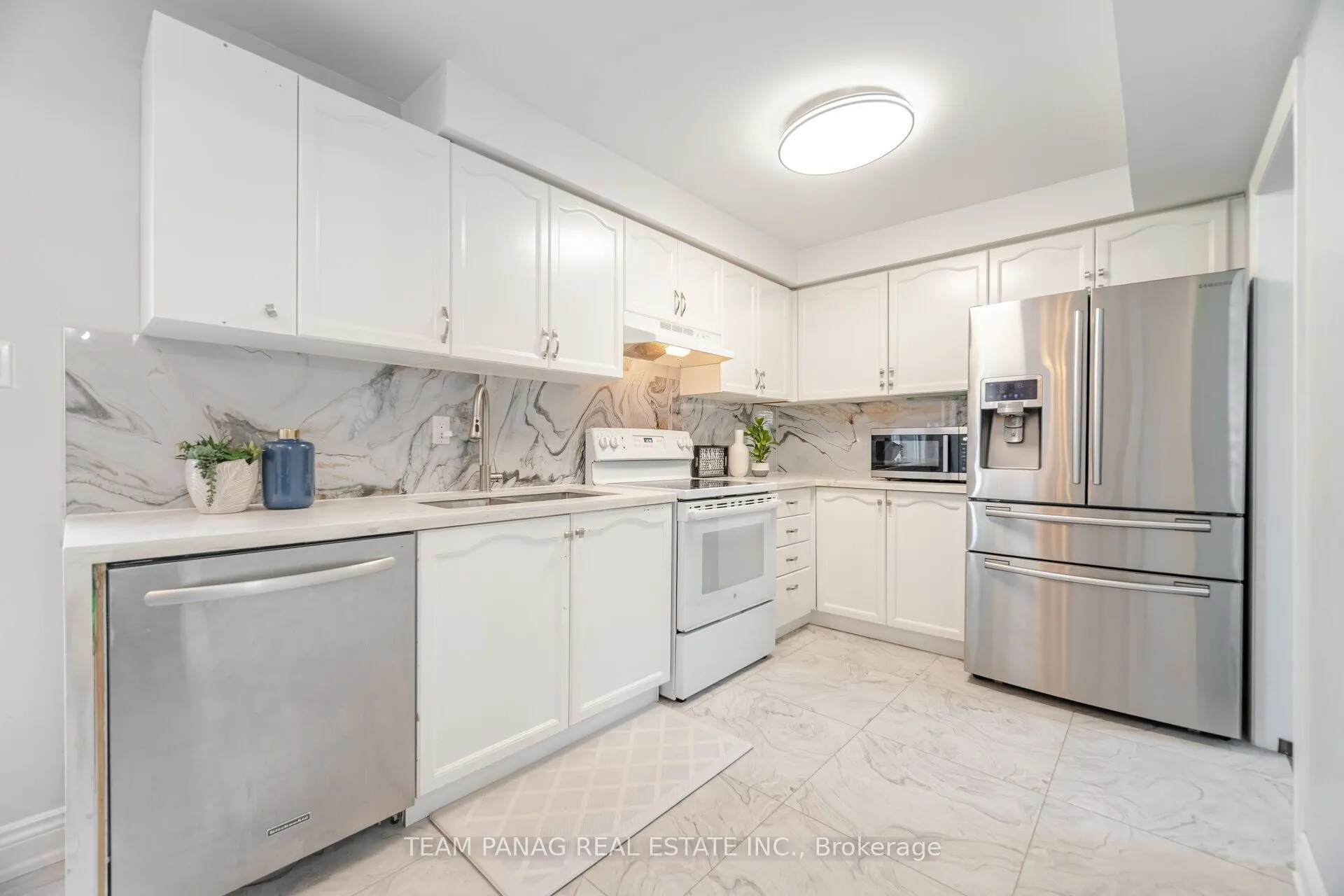 44 Deforest Drive