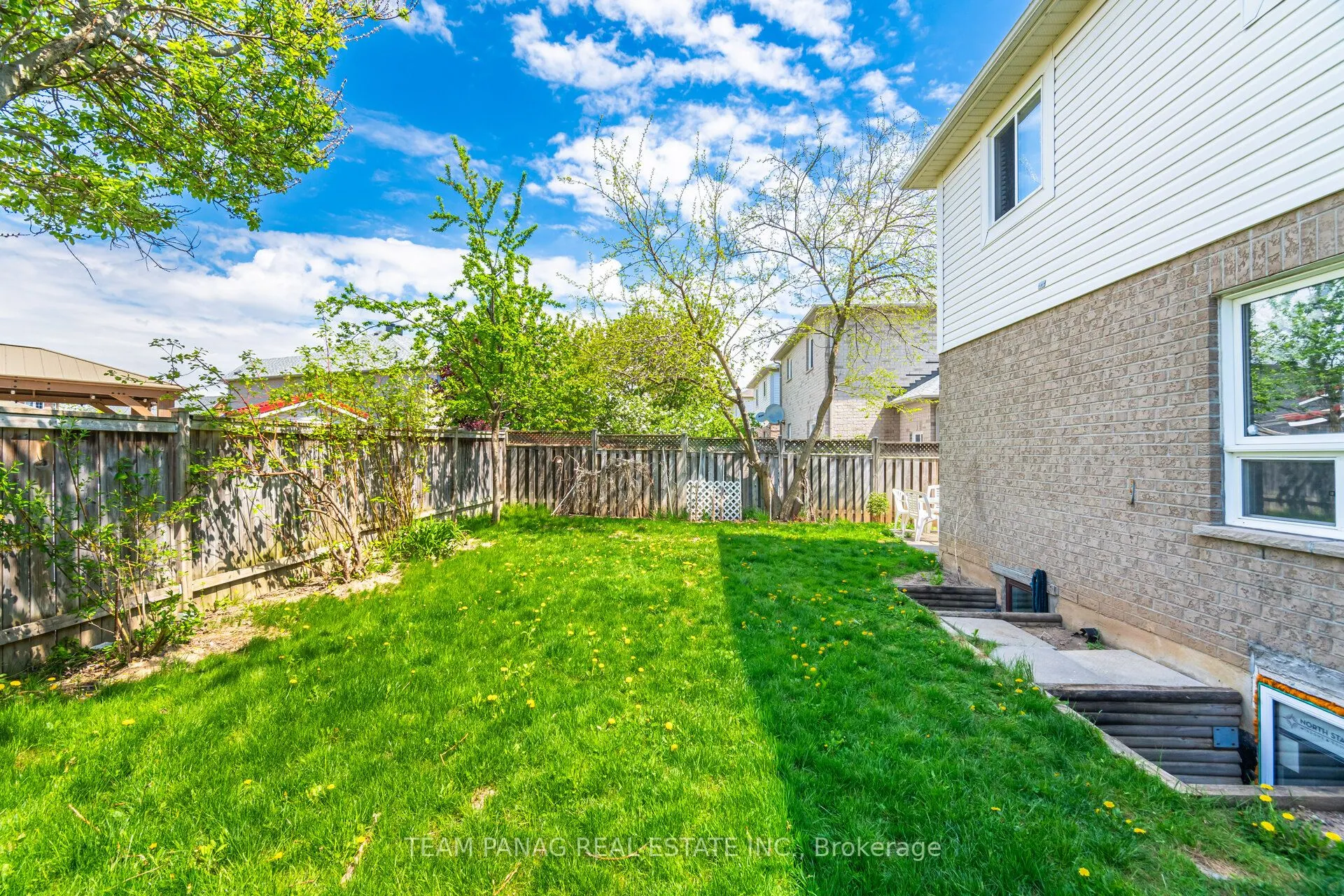 44 Deforest Drive