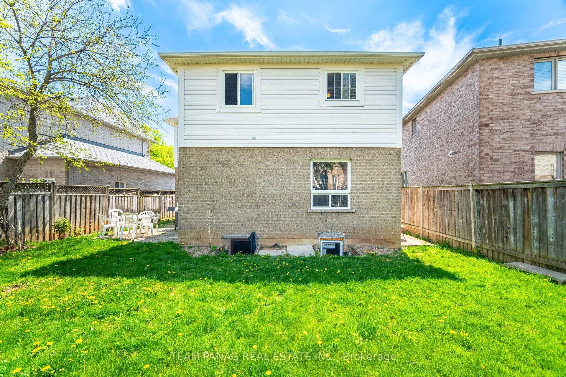 44 Deforest Drive