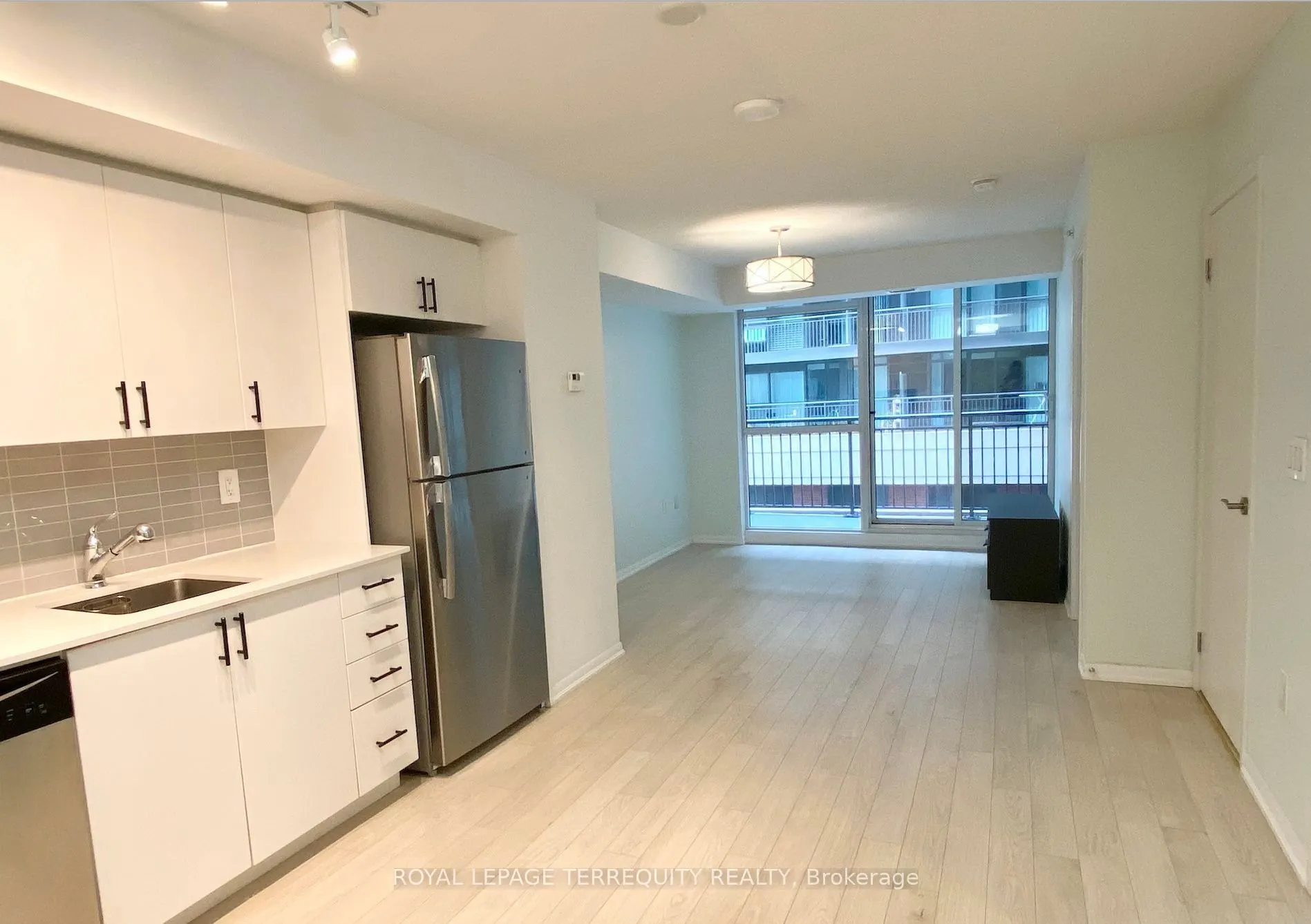 3091 Dufferin Street, #212