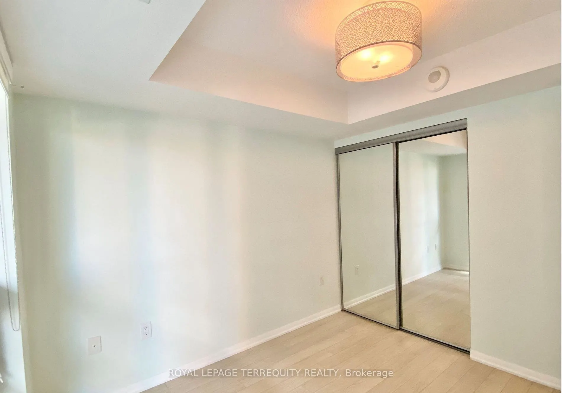 3091 Dufferin Street, #212