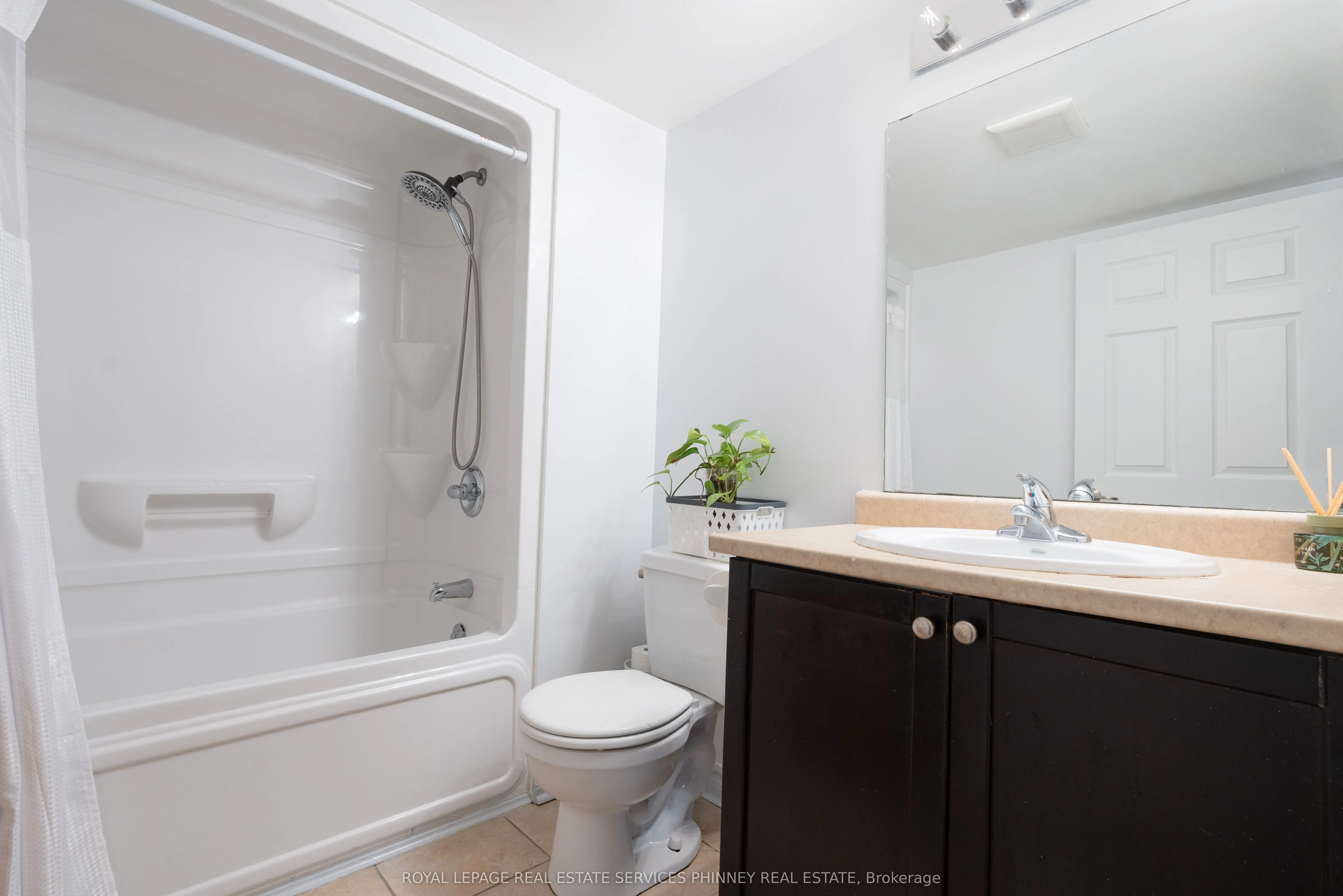 1350 Main Street, #208