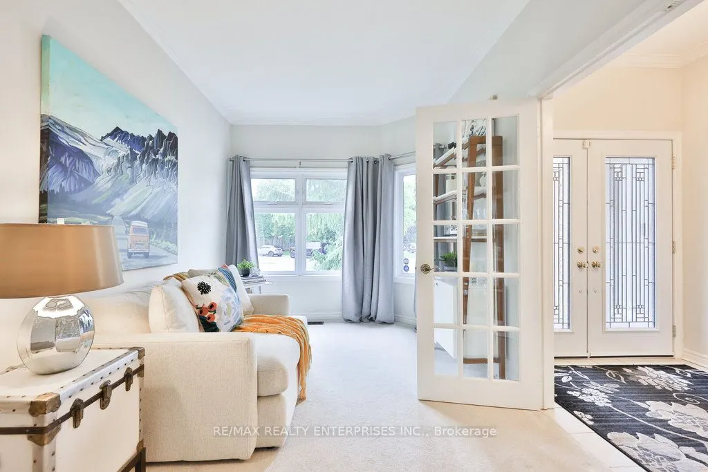 431 Naomi Crescent