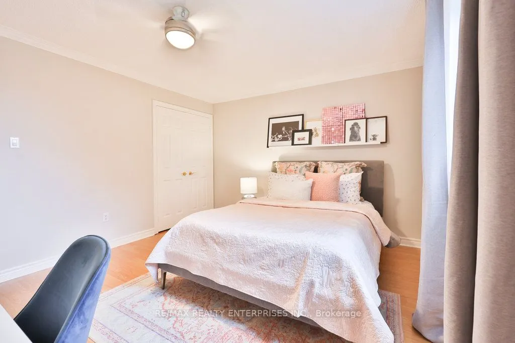 431 Naomi Crescent