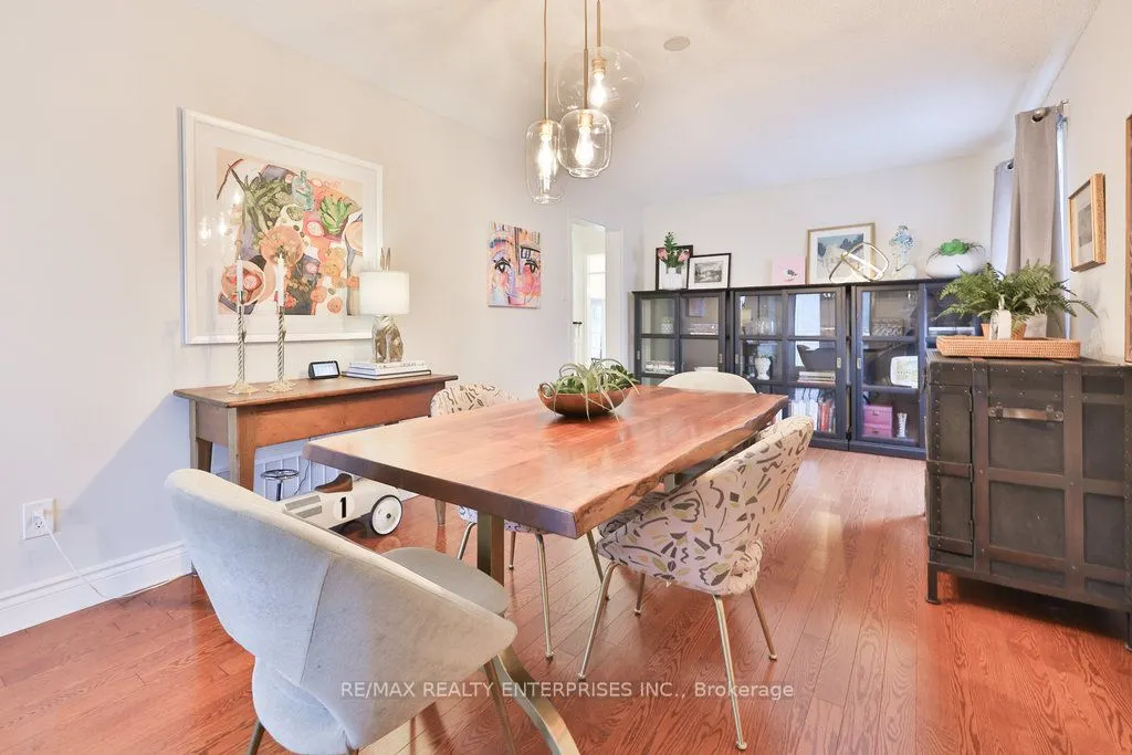 431 Naomi Crescent