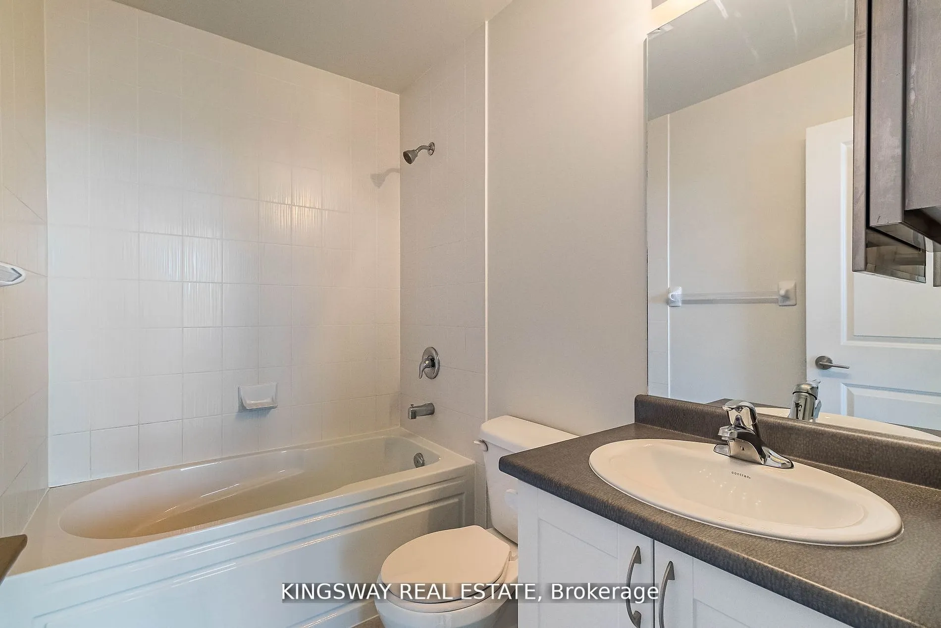349 RATHBURN Road W, #217