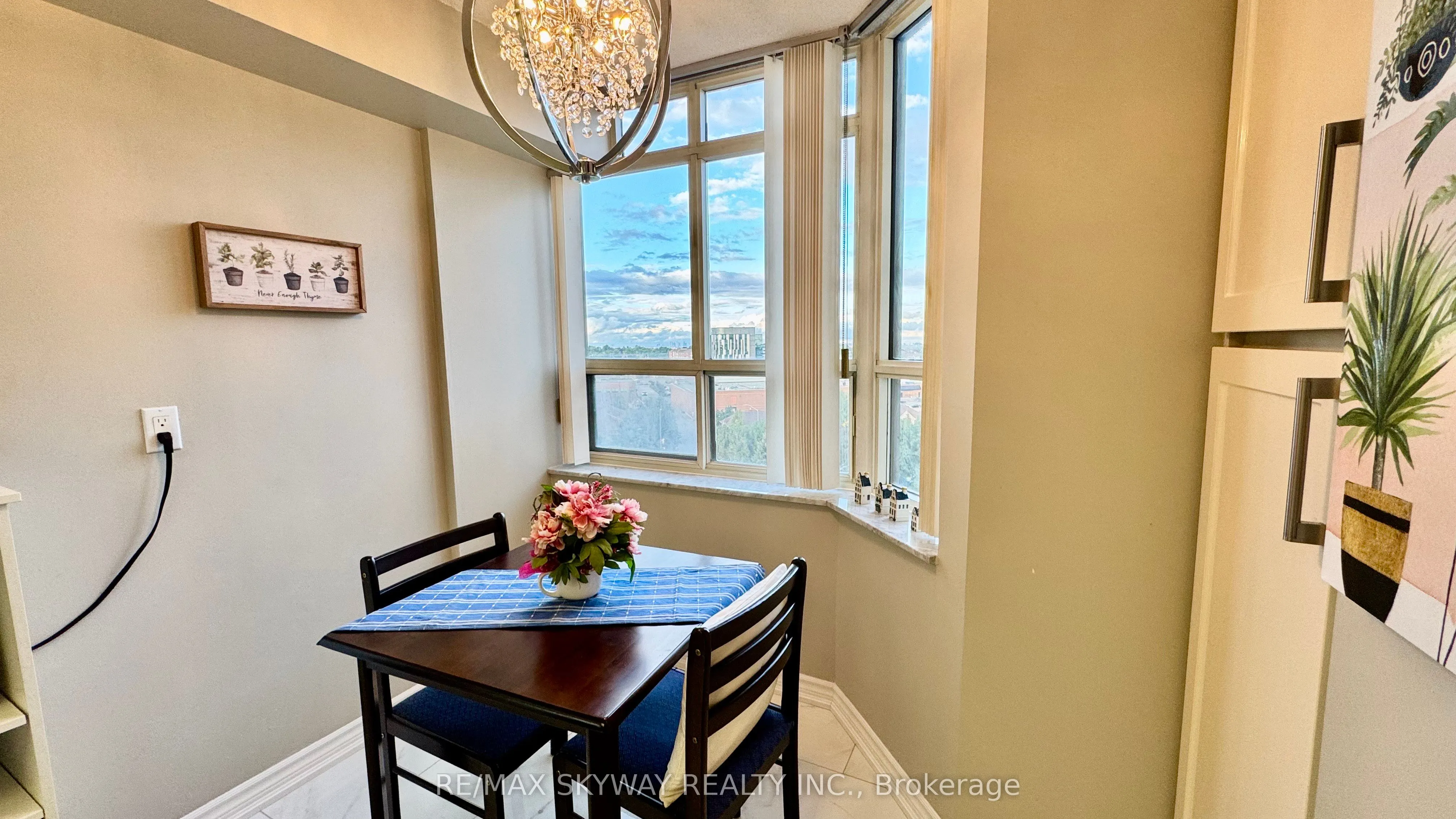 30 Malta Avenue, #909