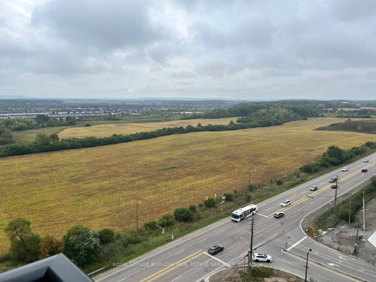3079 Trafalgar Road, #1406