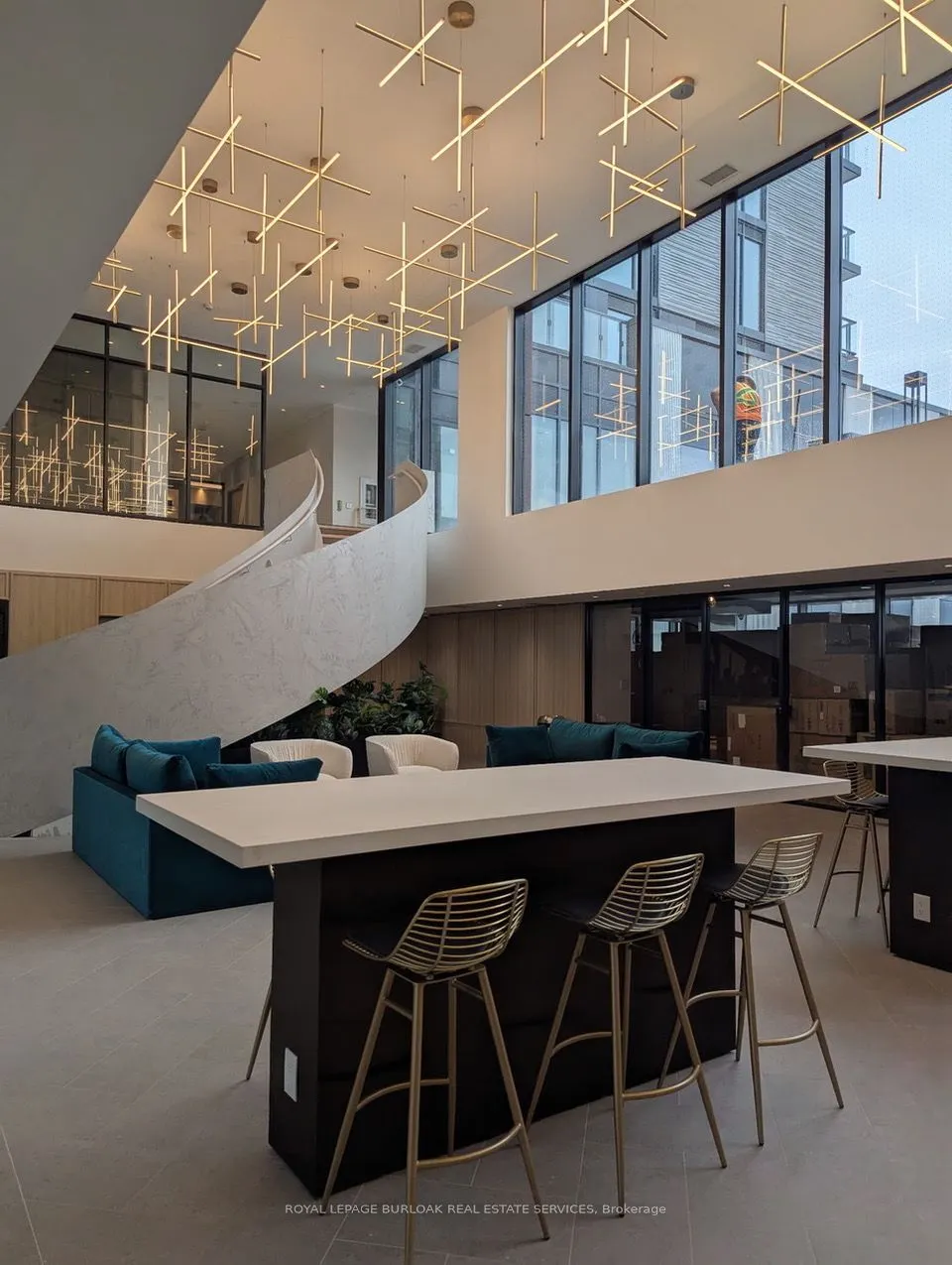 3079 Trafalgar Road, #1406