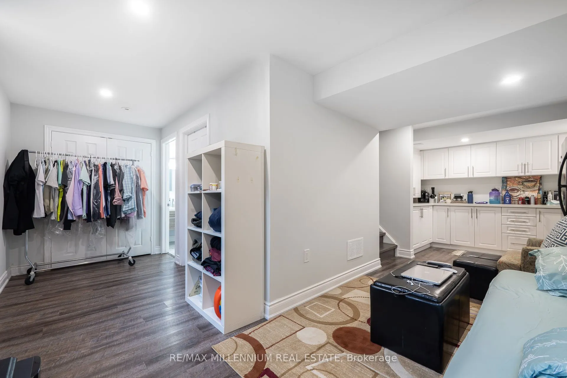 828 Herman Way
