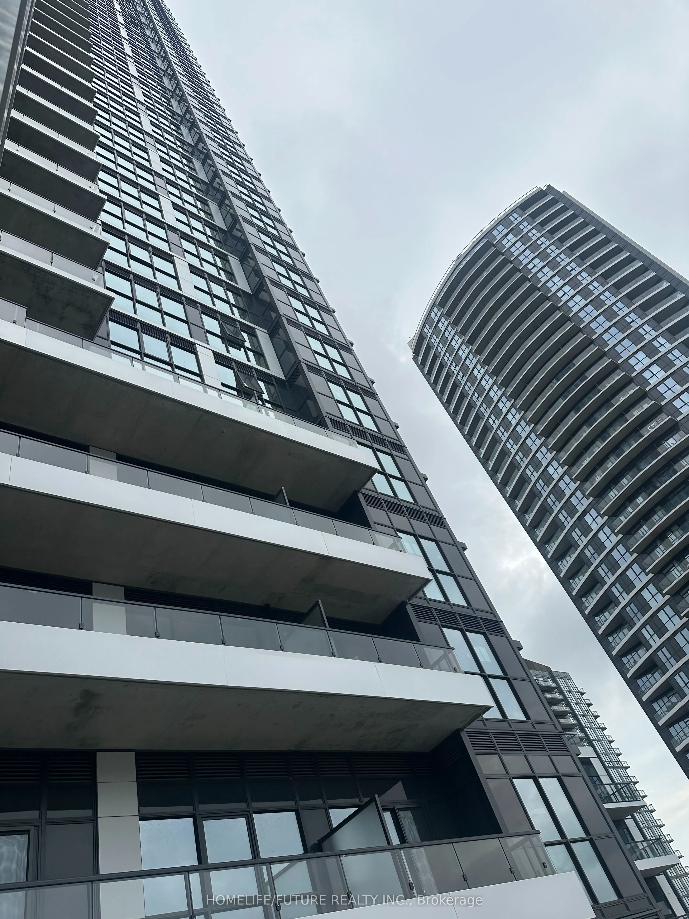 15 Watergarden Drive, #315