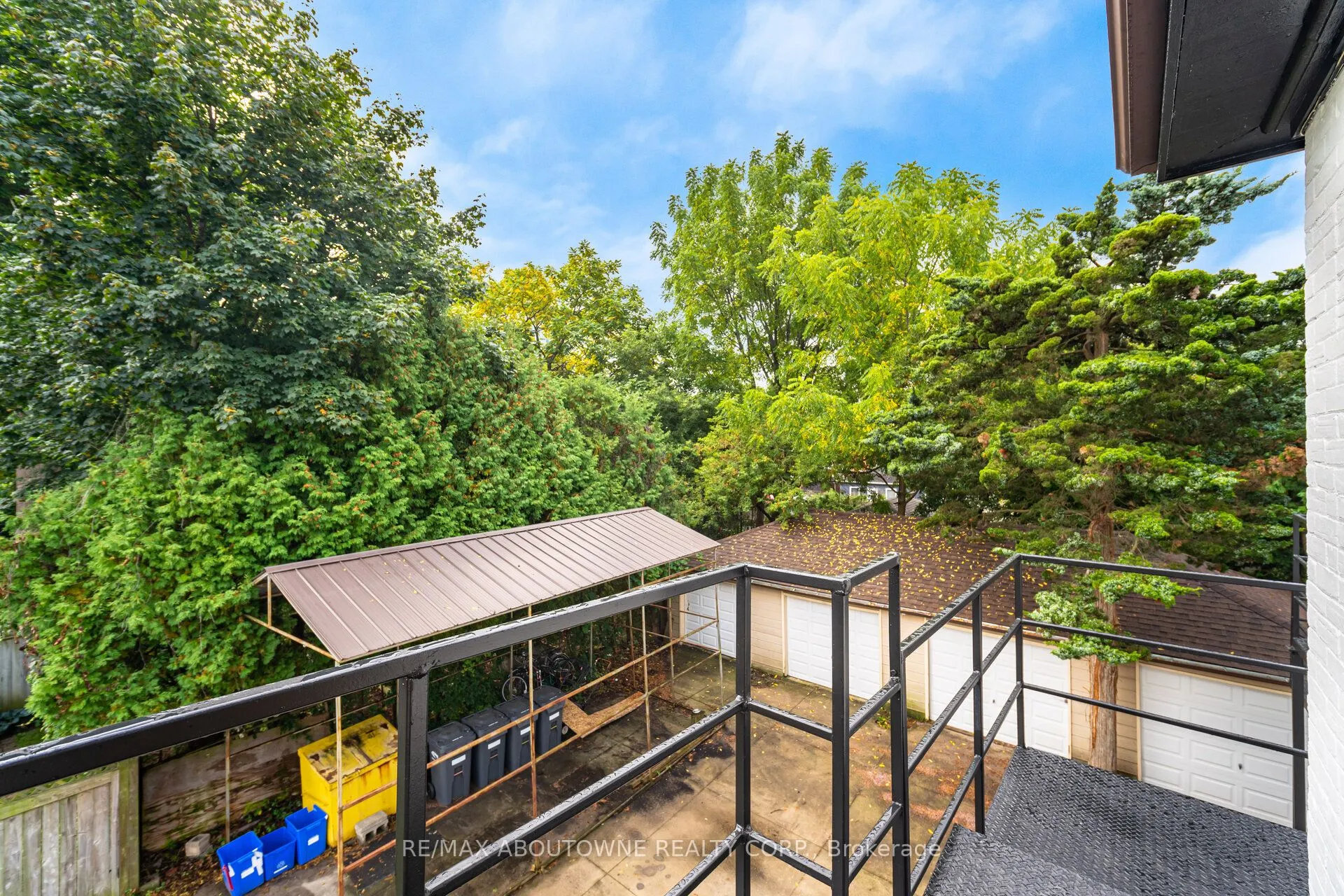 486 Holtby Avenue, #3