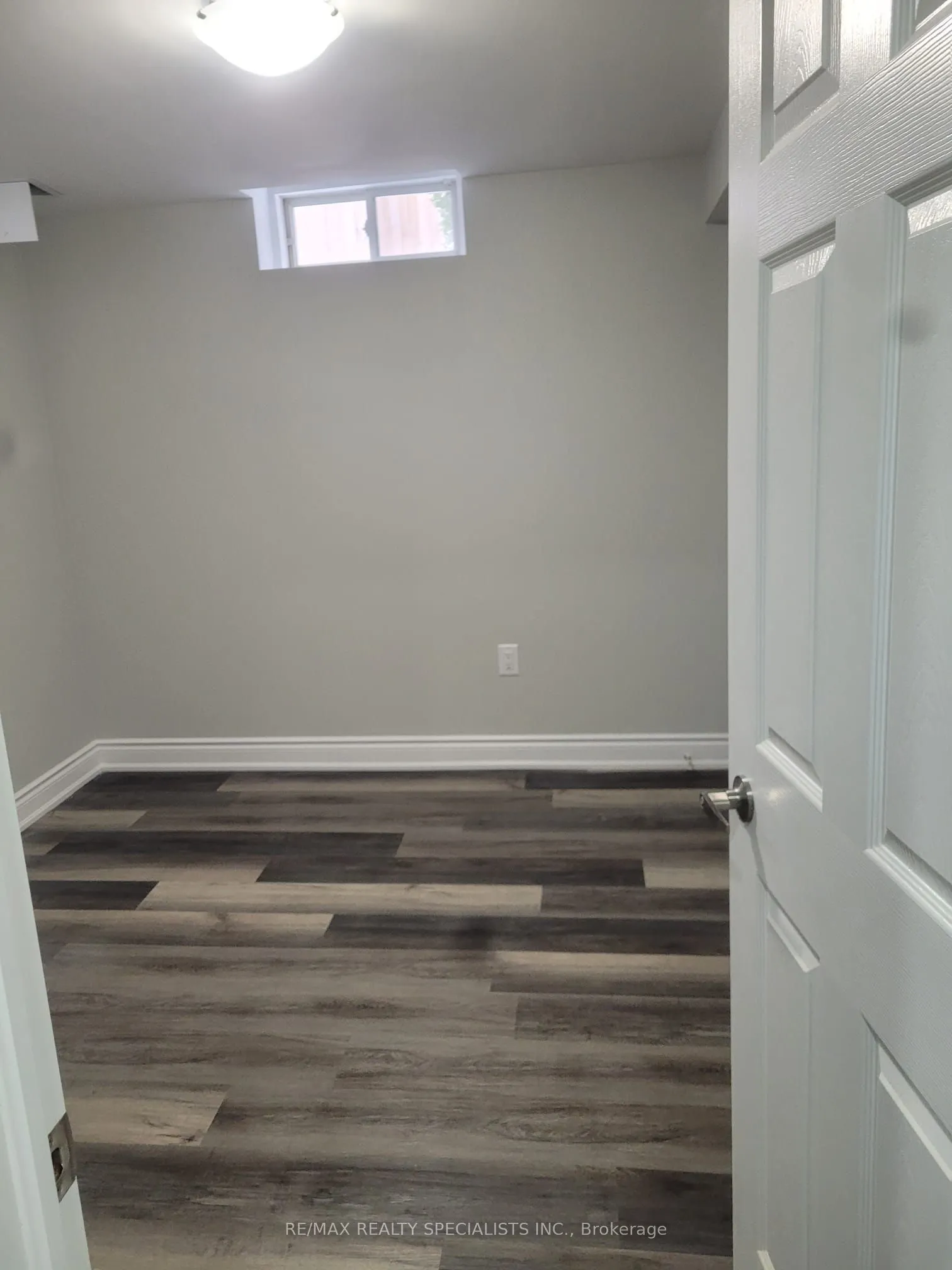 22 Furrows End