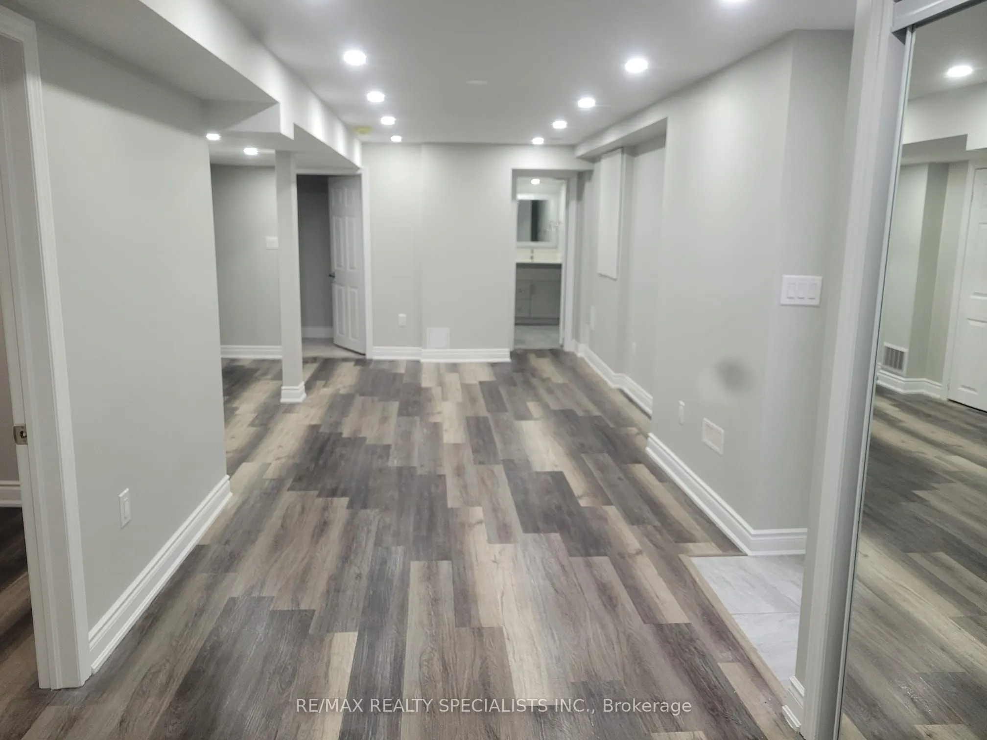 22 Furrows End