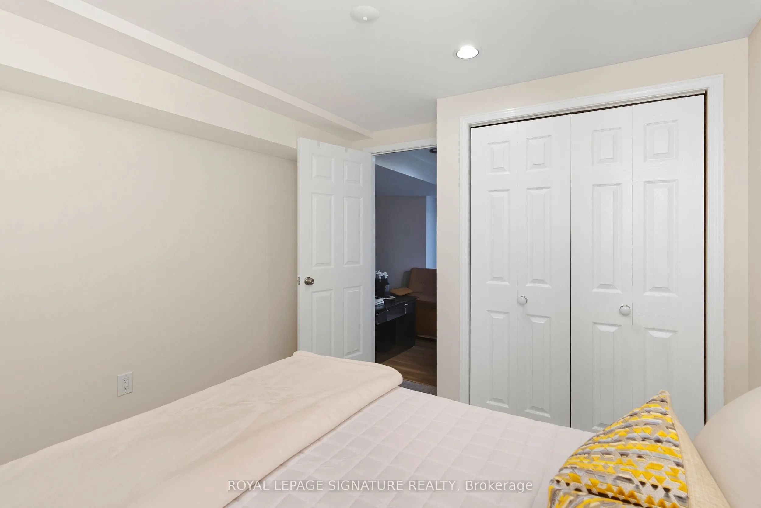 2993 Gulfstream Way