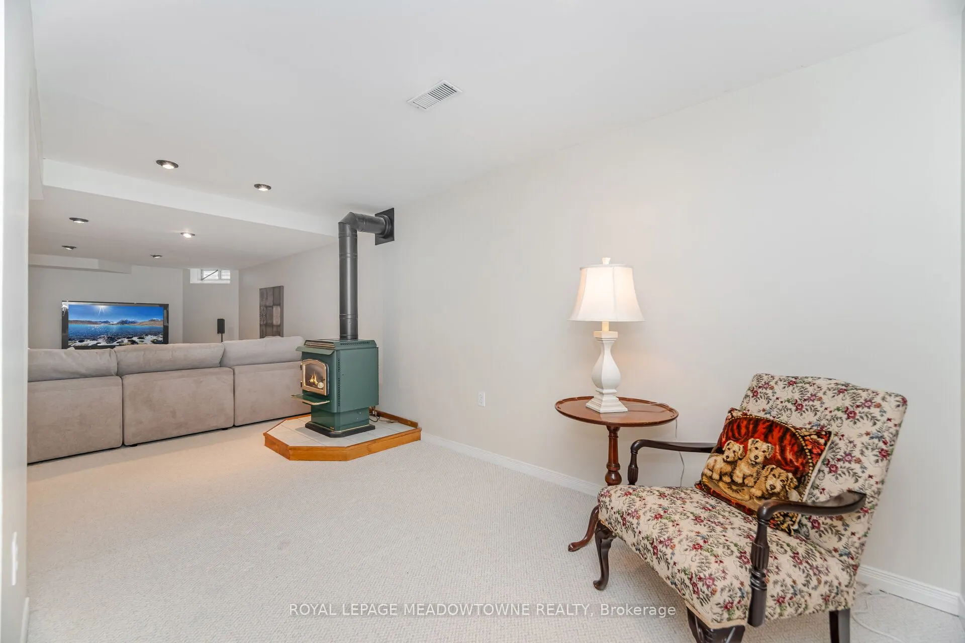 33 Harrop Avenue