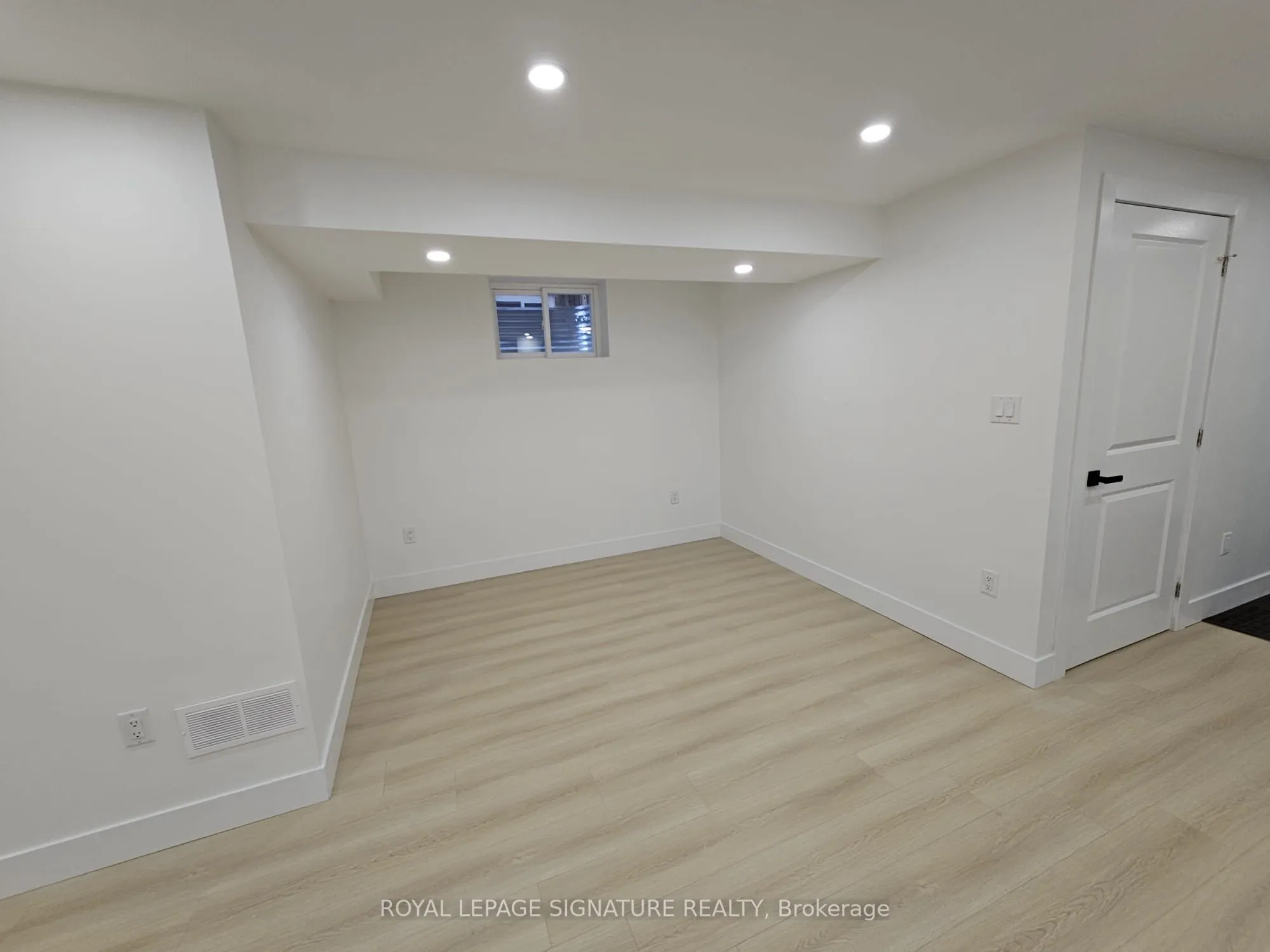 4411 Centertown Way