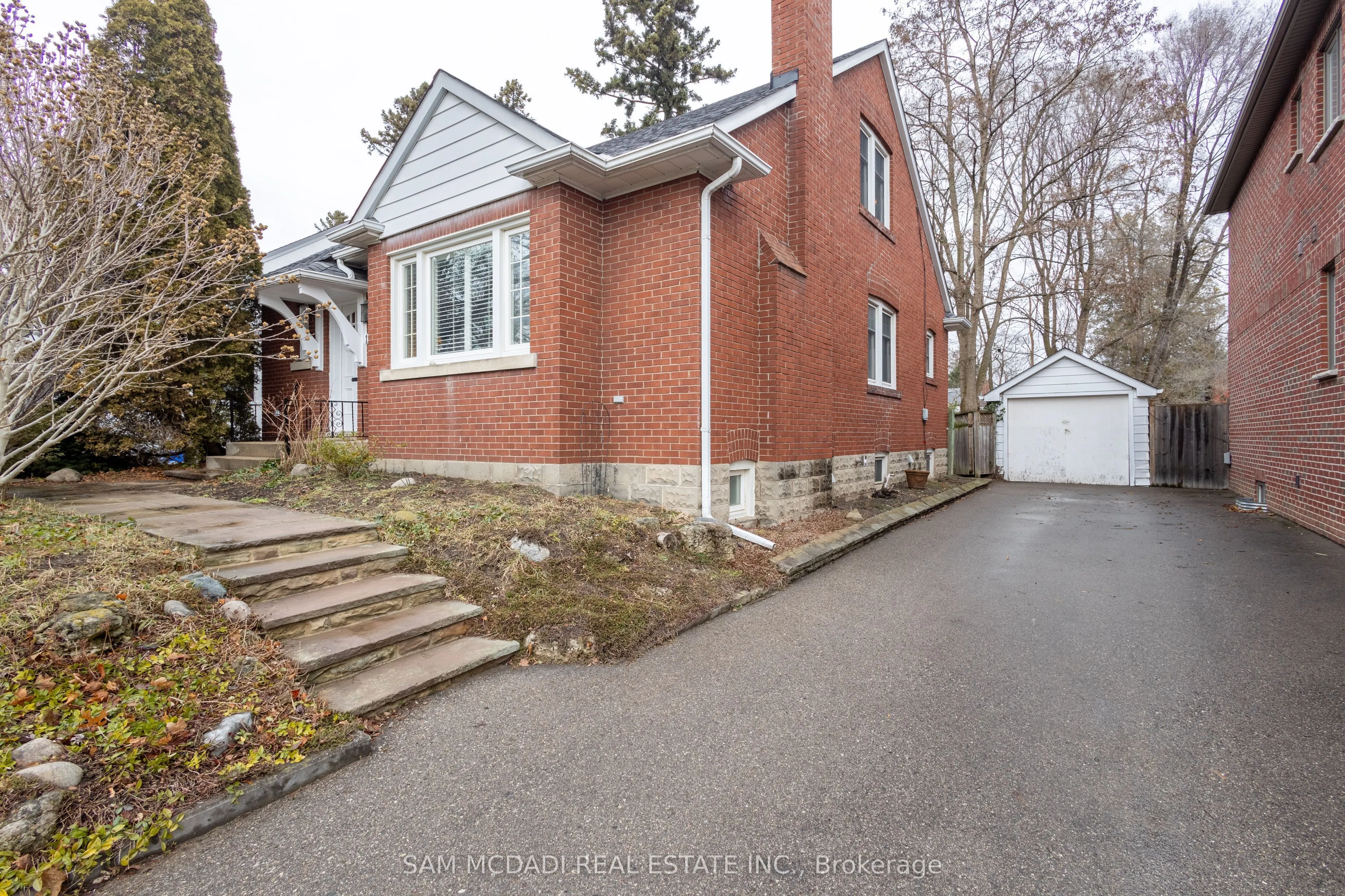 11 Brant Avenue
