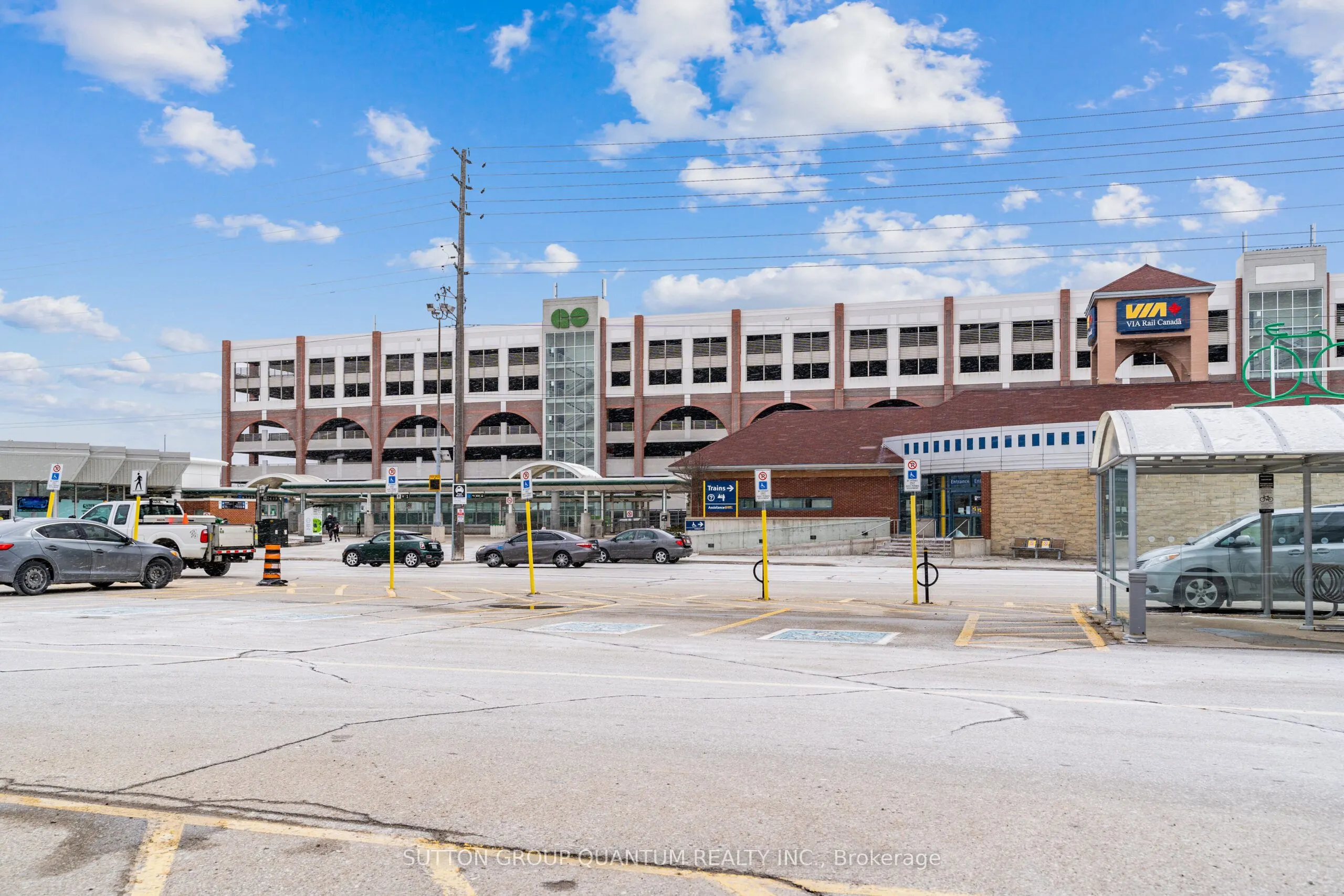 65 Speers Road, #202