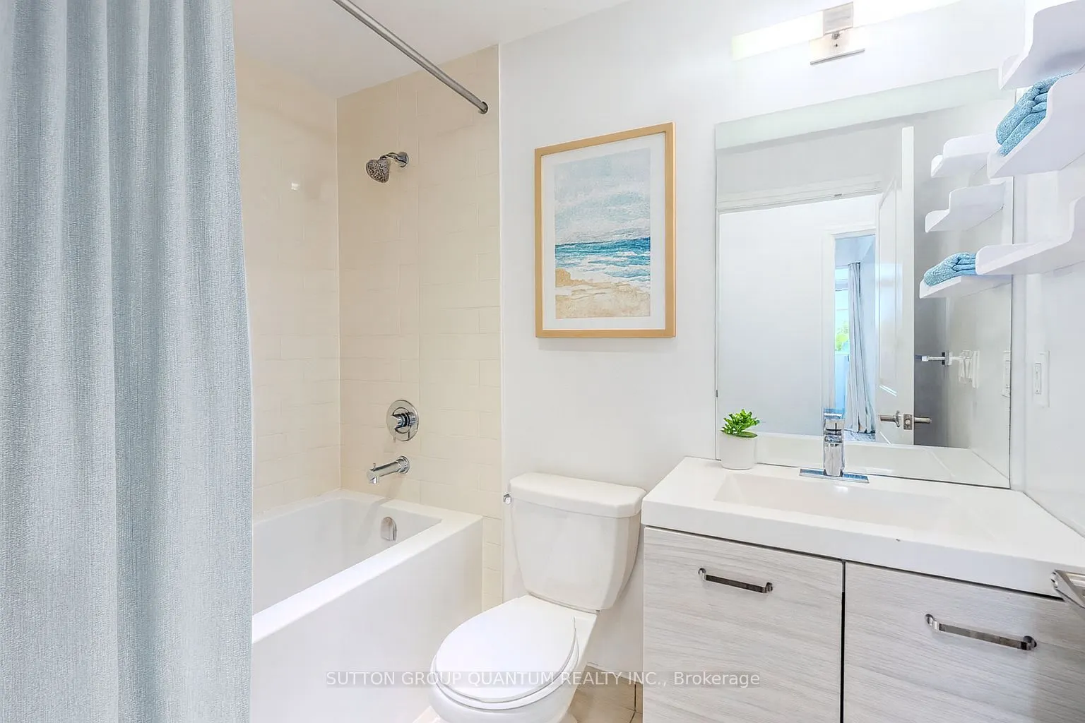 65 Speers Road, #202