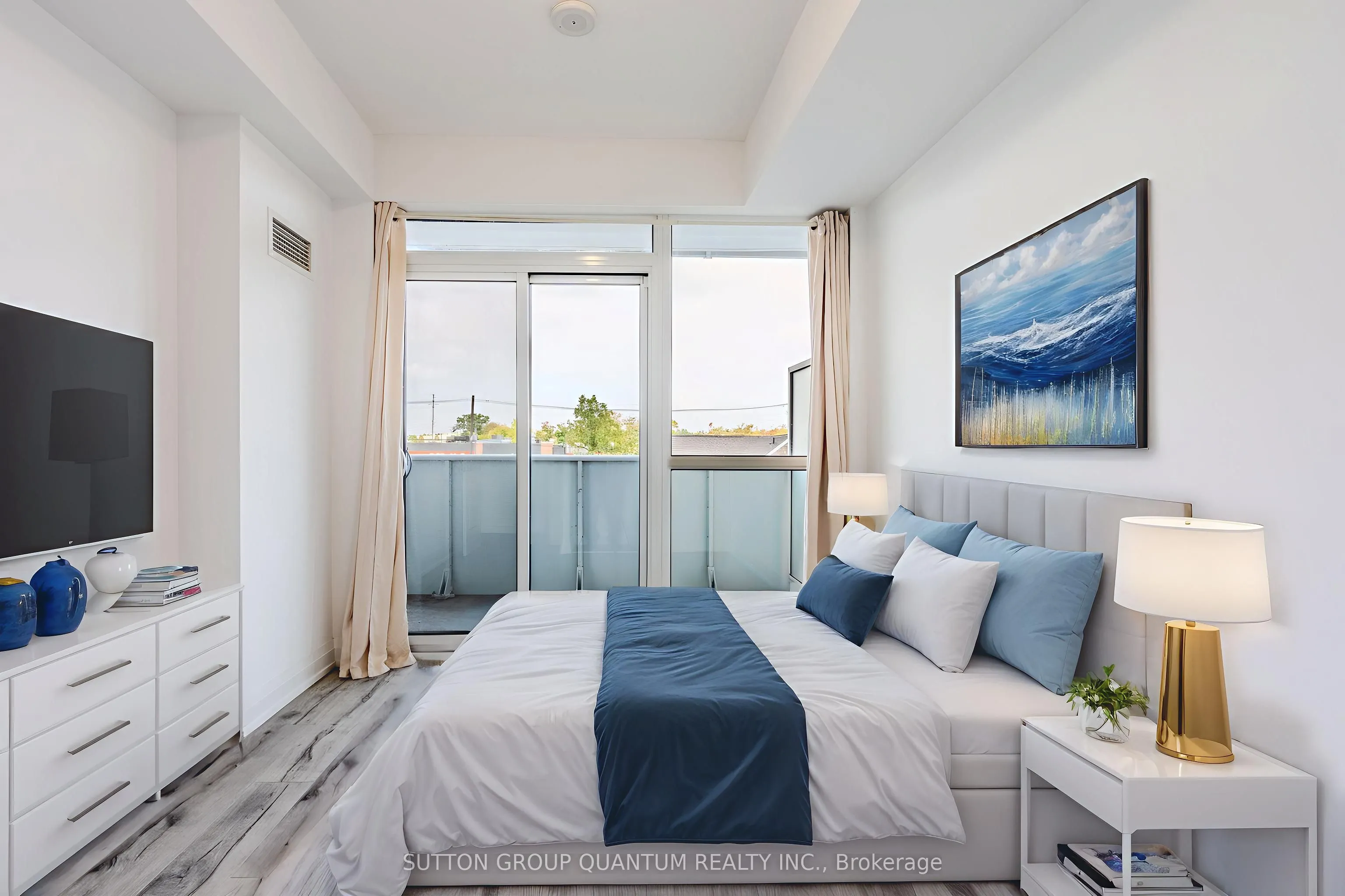 65 Speers Road, #202