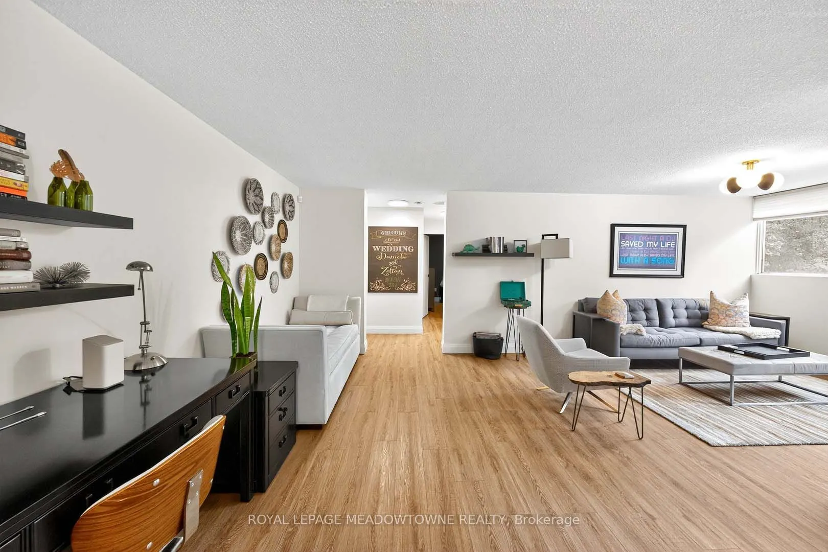 3695 Kaneff Crescent, #102