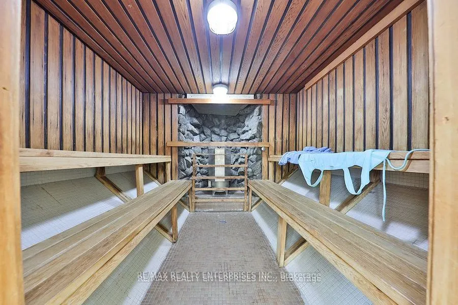 1333 Bloor Street, #606
