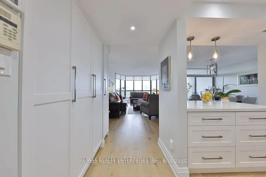 1333 Bloor Street, #606
