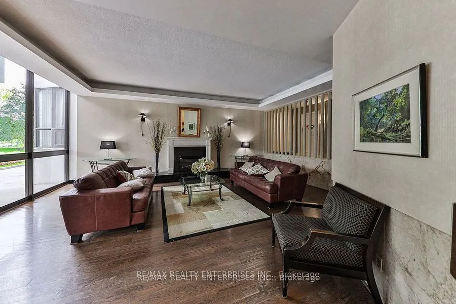 1333 Bloor Street, #606
