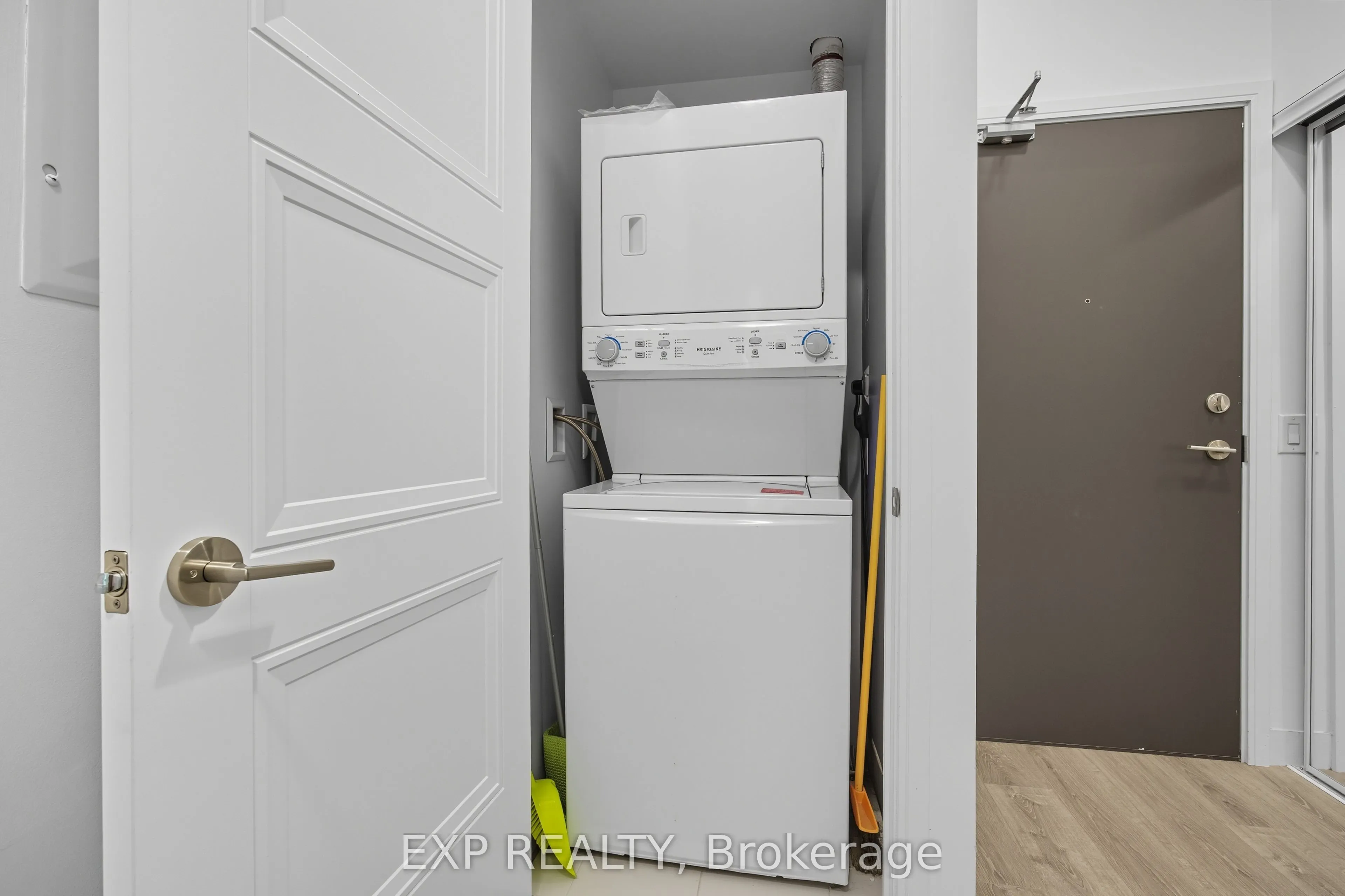 25 neighbourhood Lane, #107