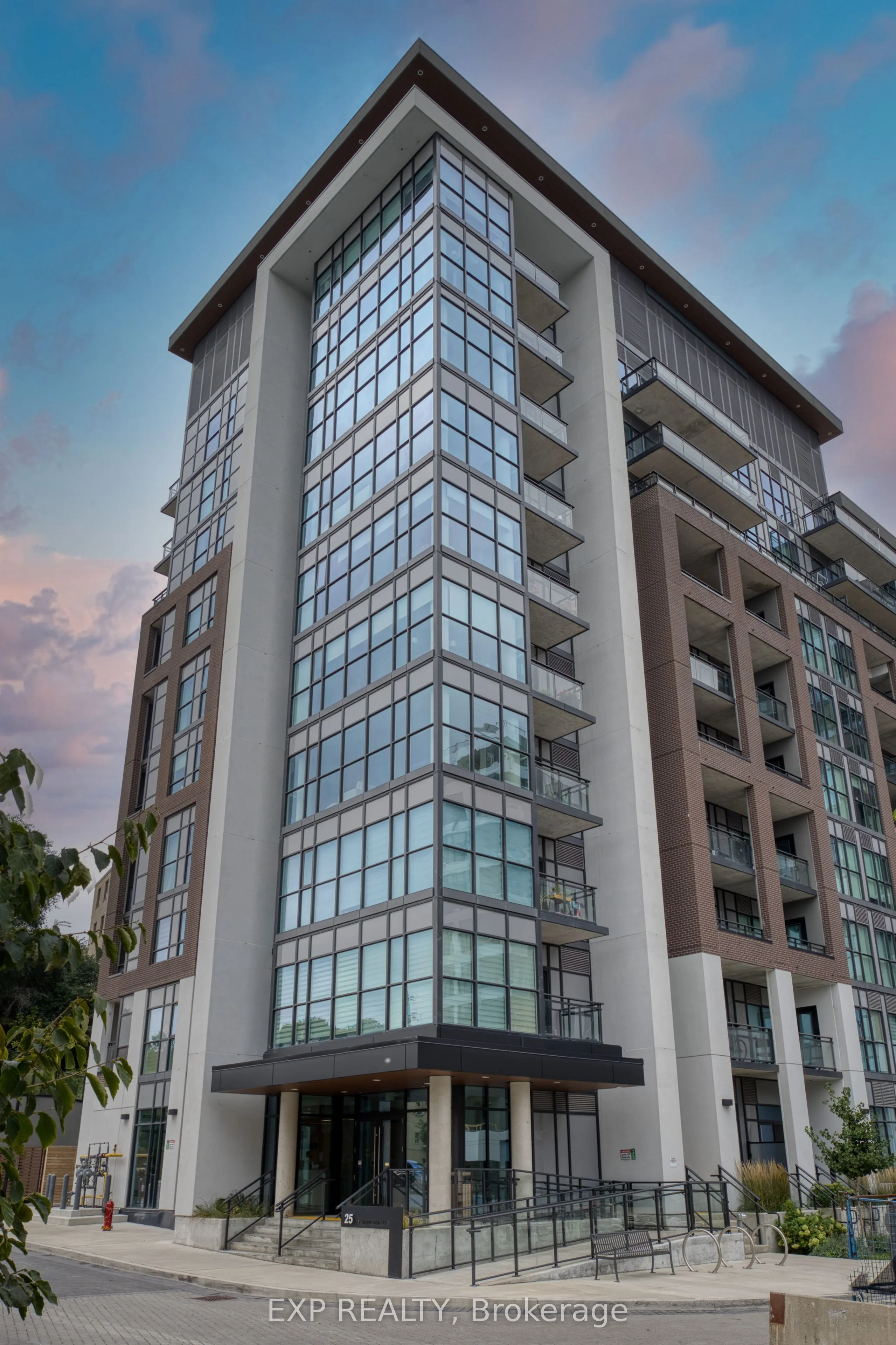 25 neighbourhood Lane, #107