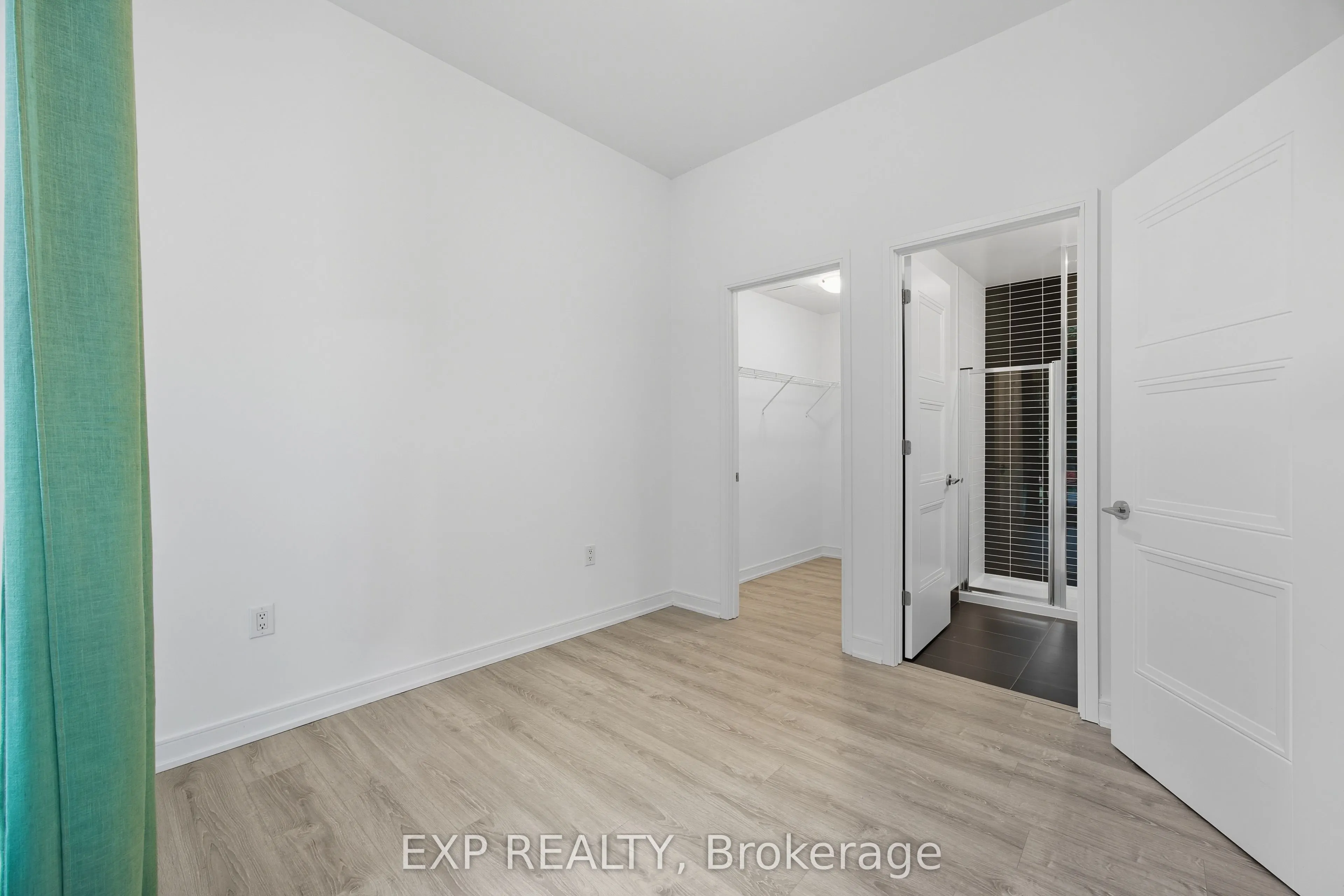 25 neighbourhood Lane, #107