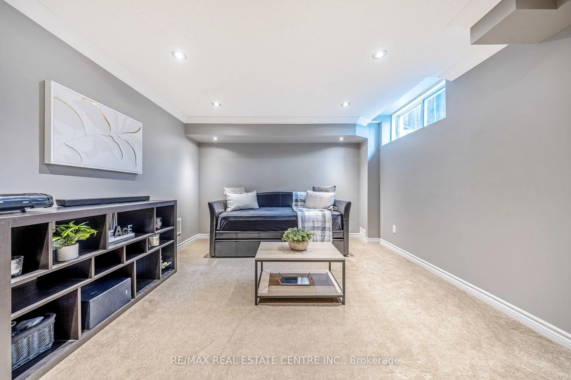 1244 Ruddy Crescent