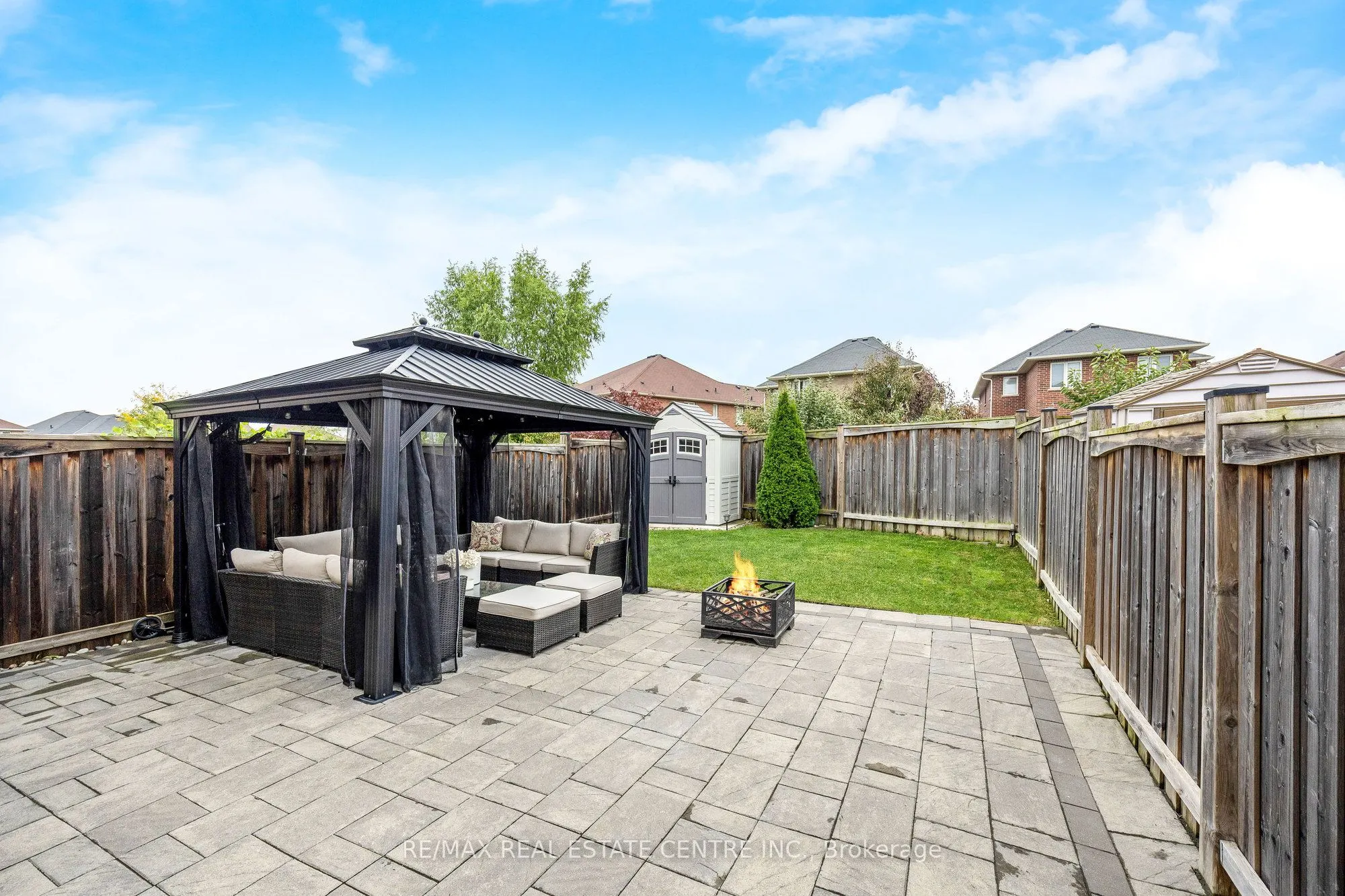 1244 Ruddy Crescent