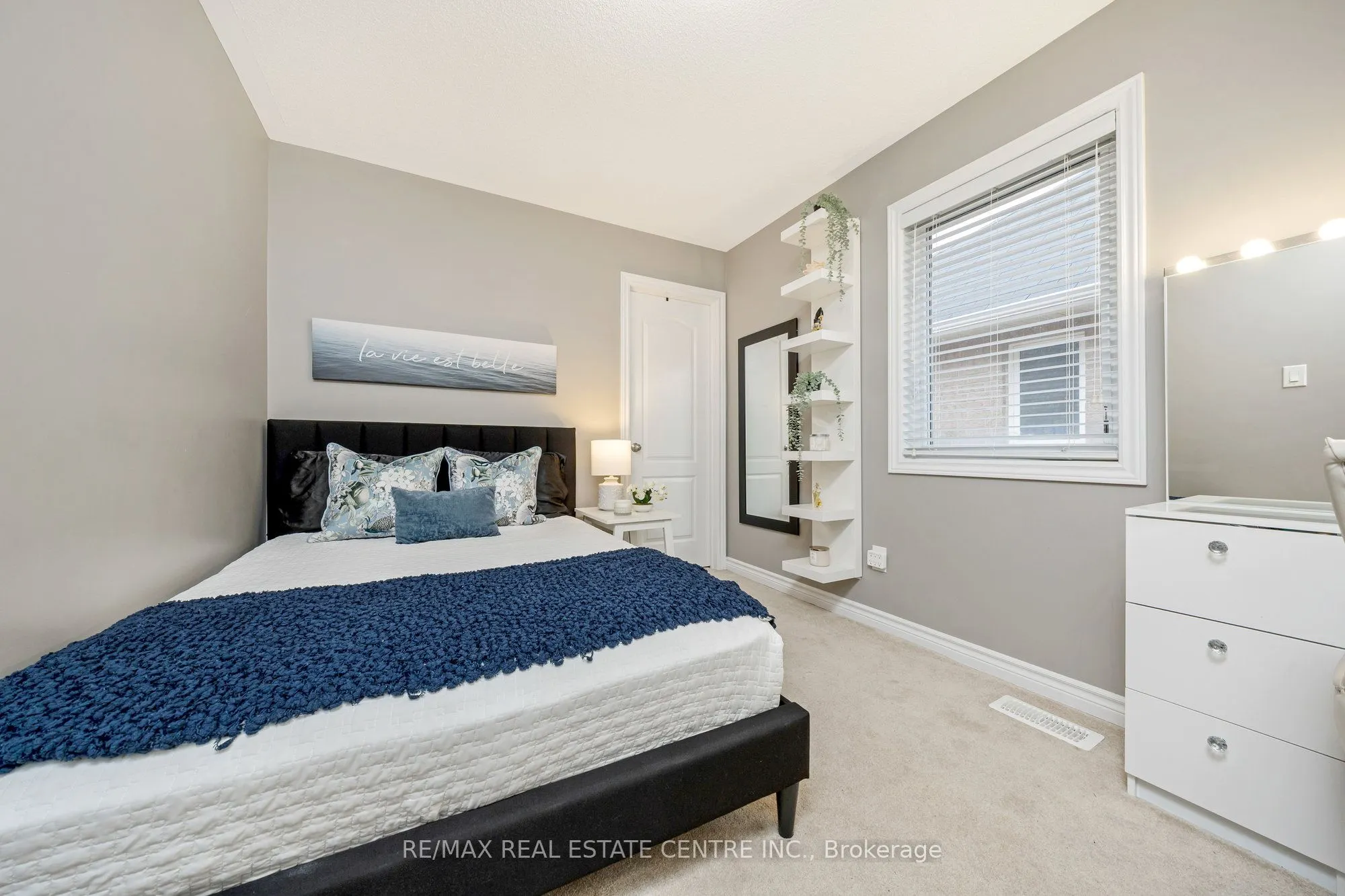 1244 Ruddy Crescent