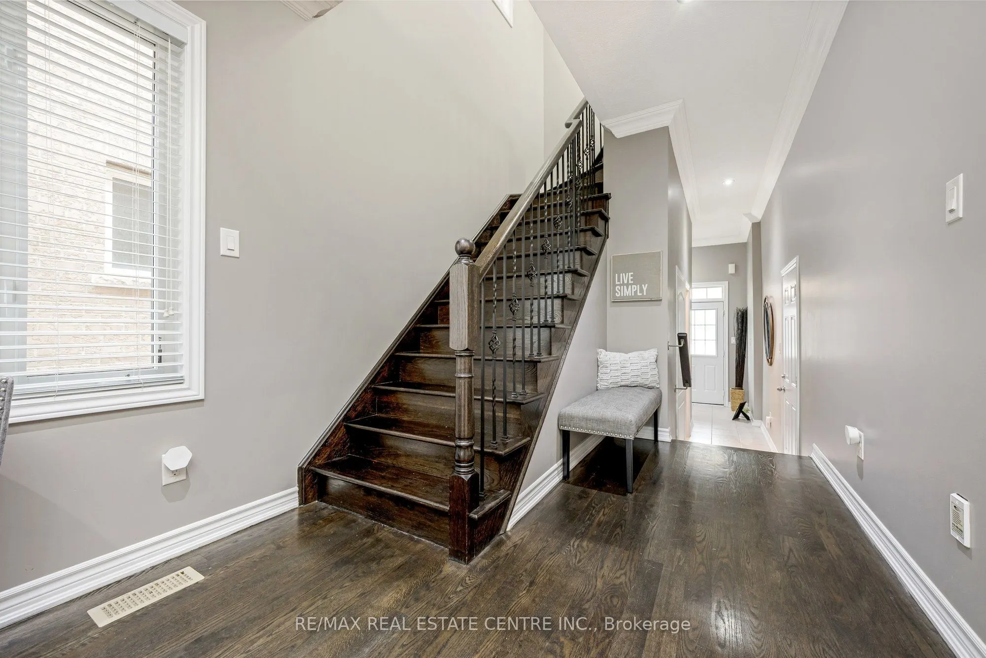 1244 Ruddy Crescent